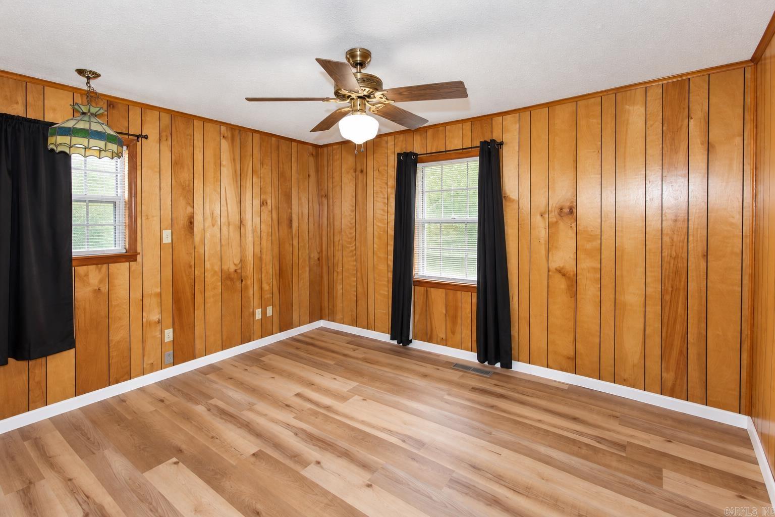 725 Reynold Property Photo 27