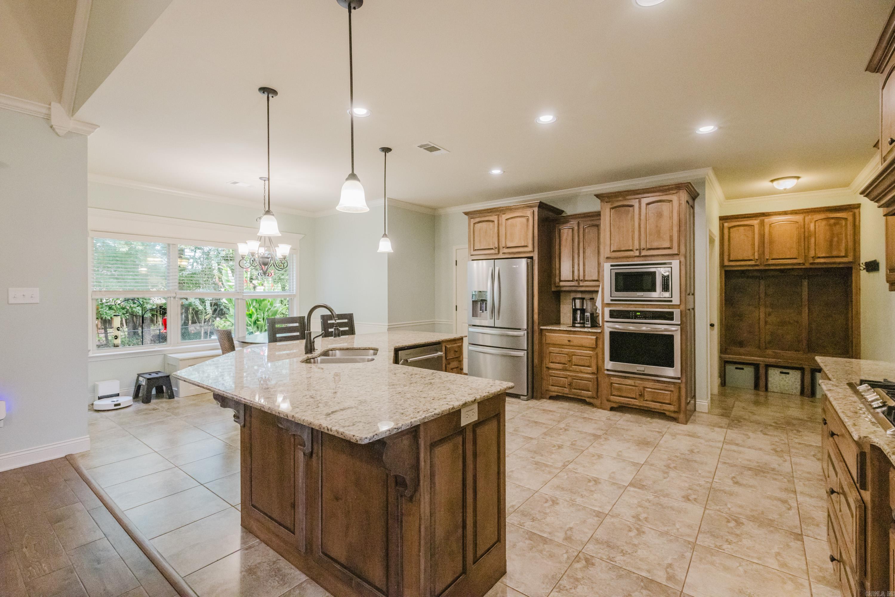 3600 Buckskin Road Property Photo 4