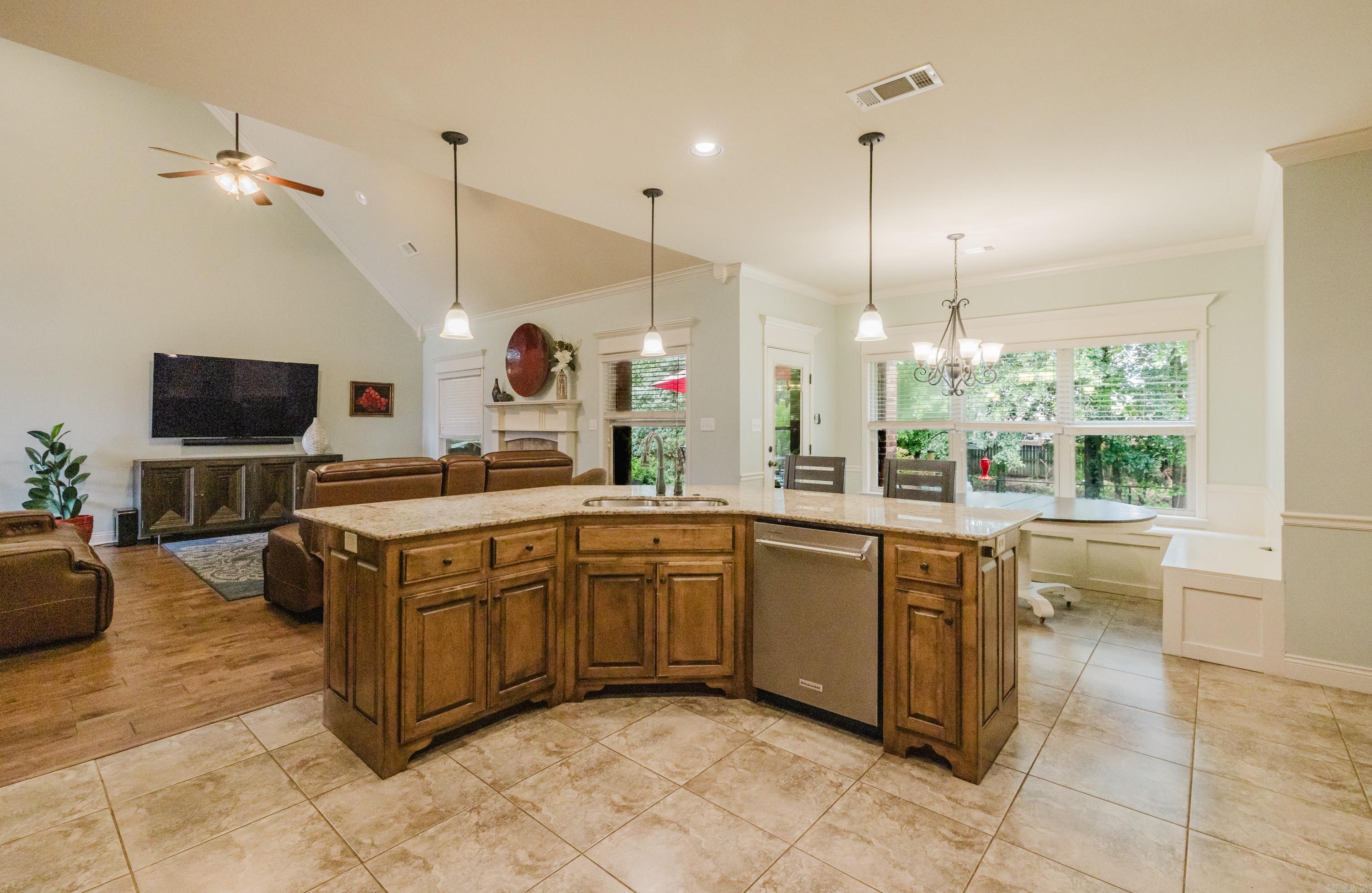 3600 Buckskin Road Property Photo 12