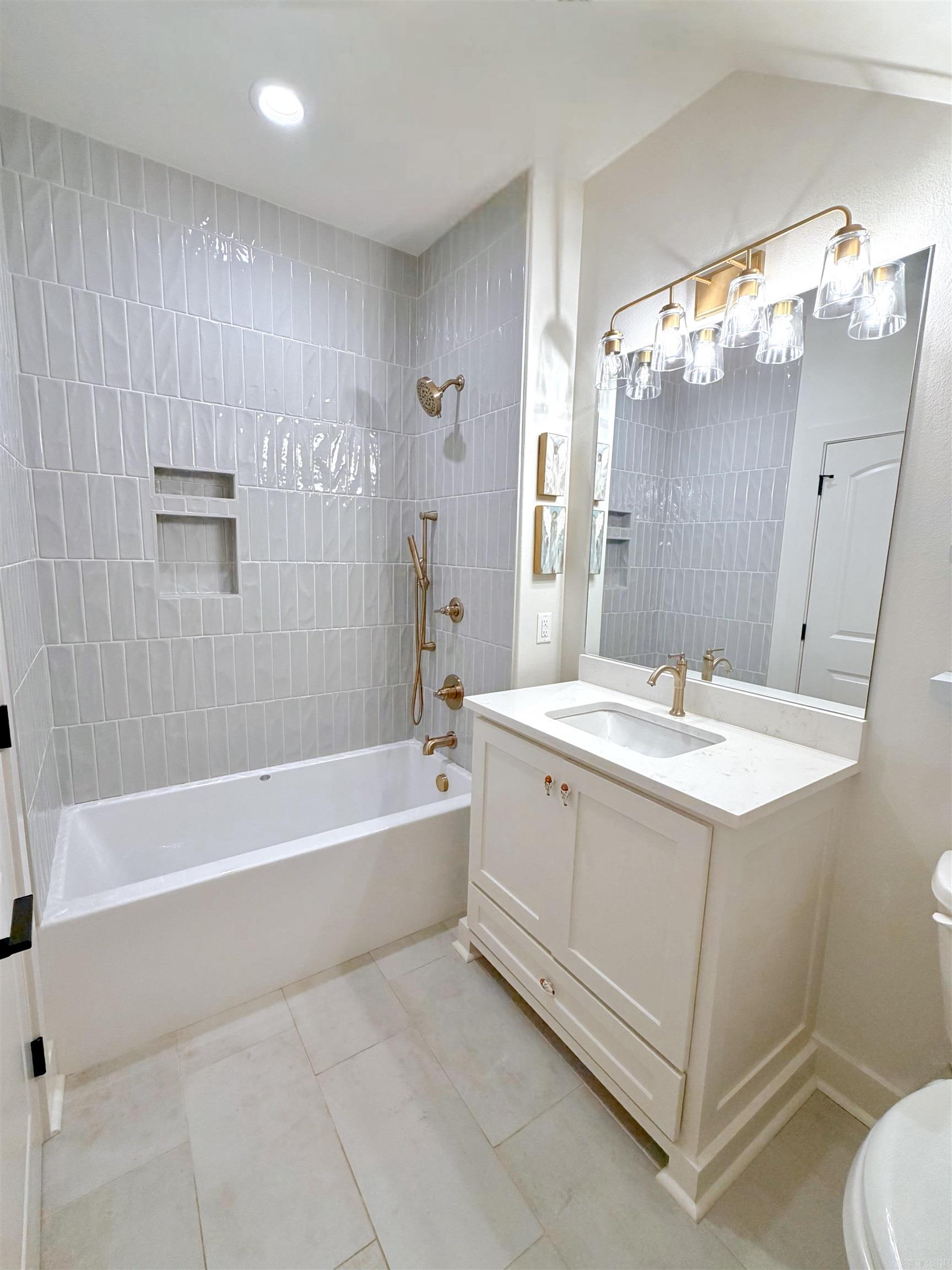 34007 Lakeview West Drive Property Photo 32