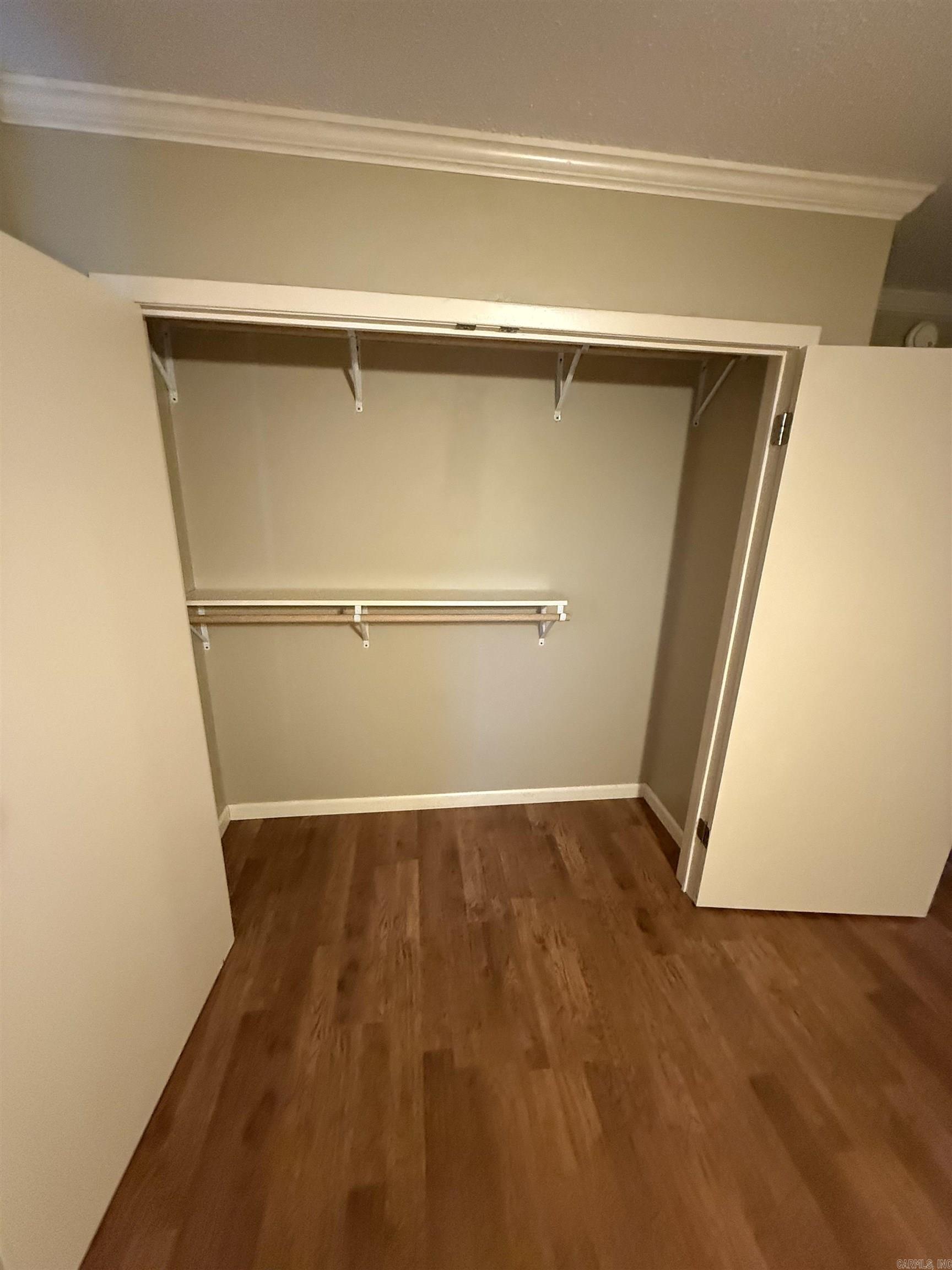 105 E Moore St Property Photo 11