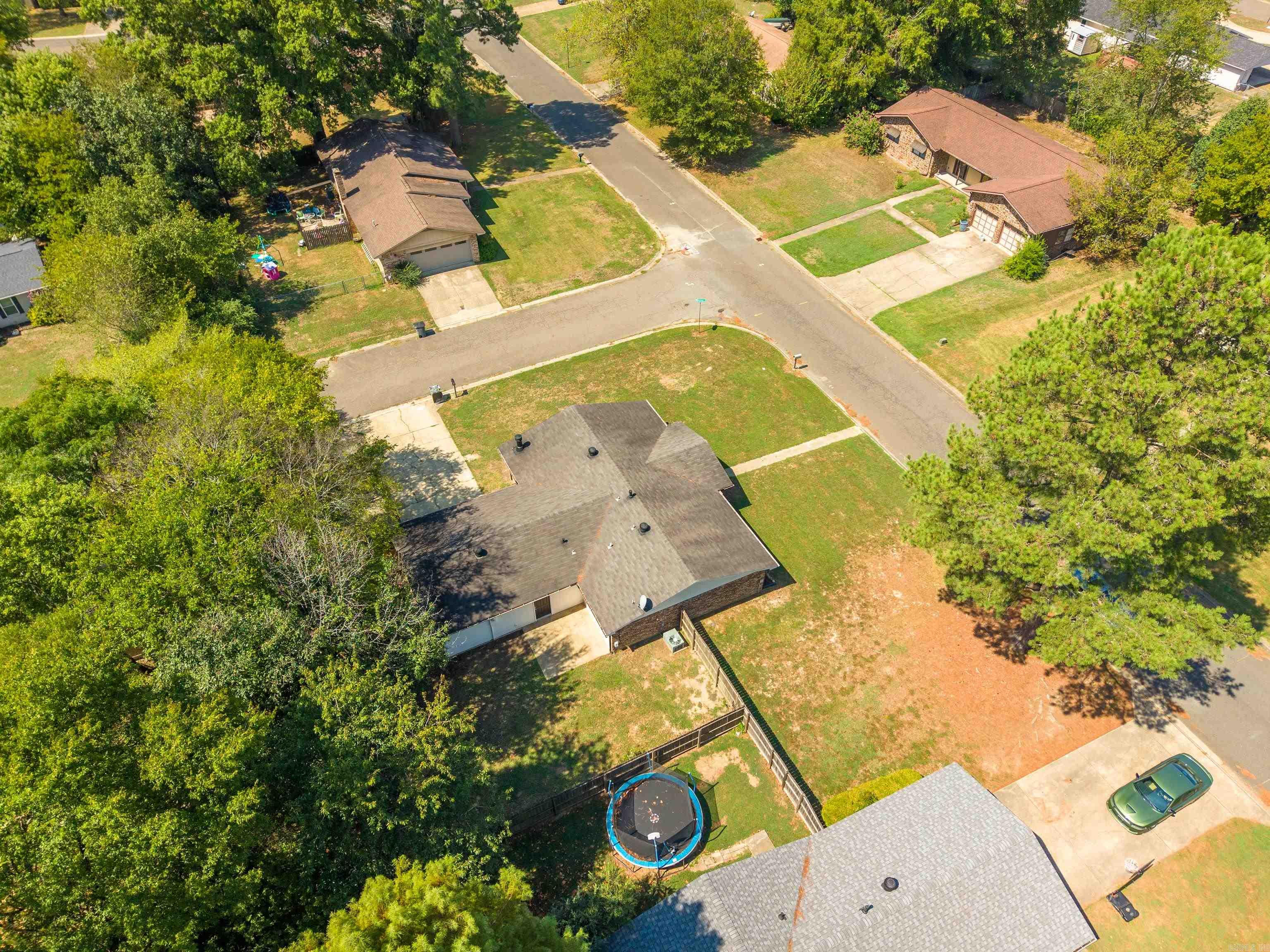 423 Pine Meadows Loop Property Photo 9