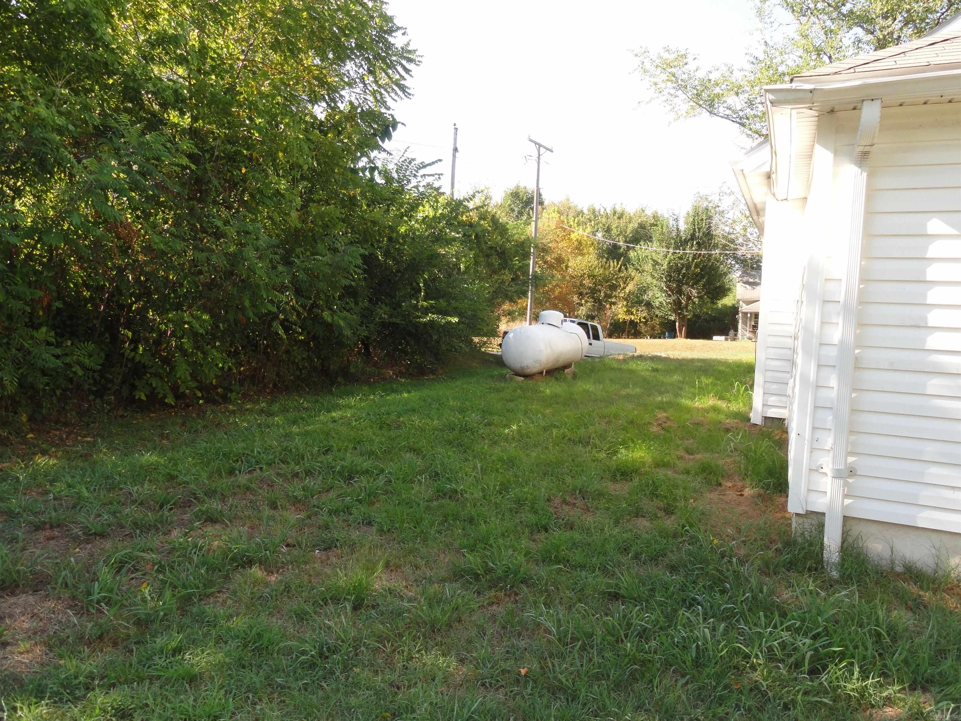 225 Tennyson Street Property Photo 8