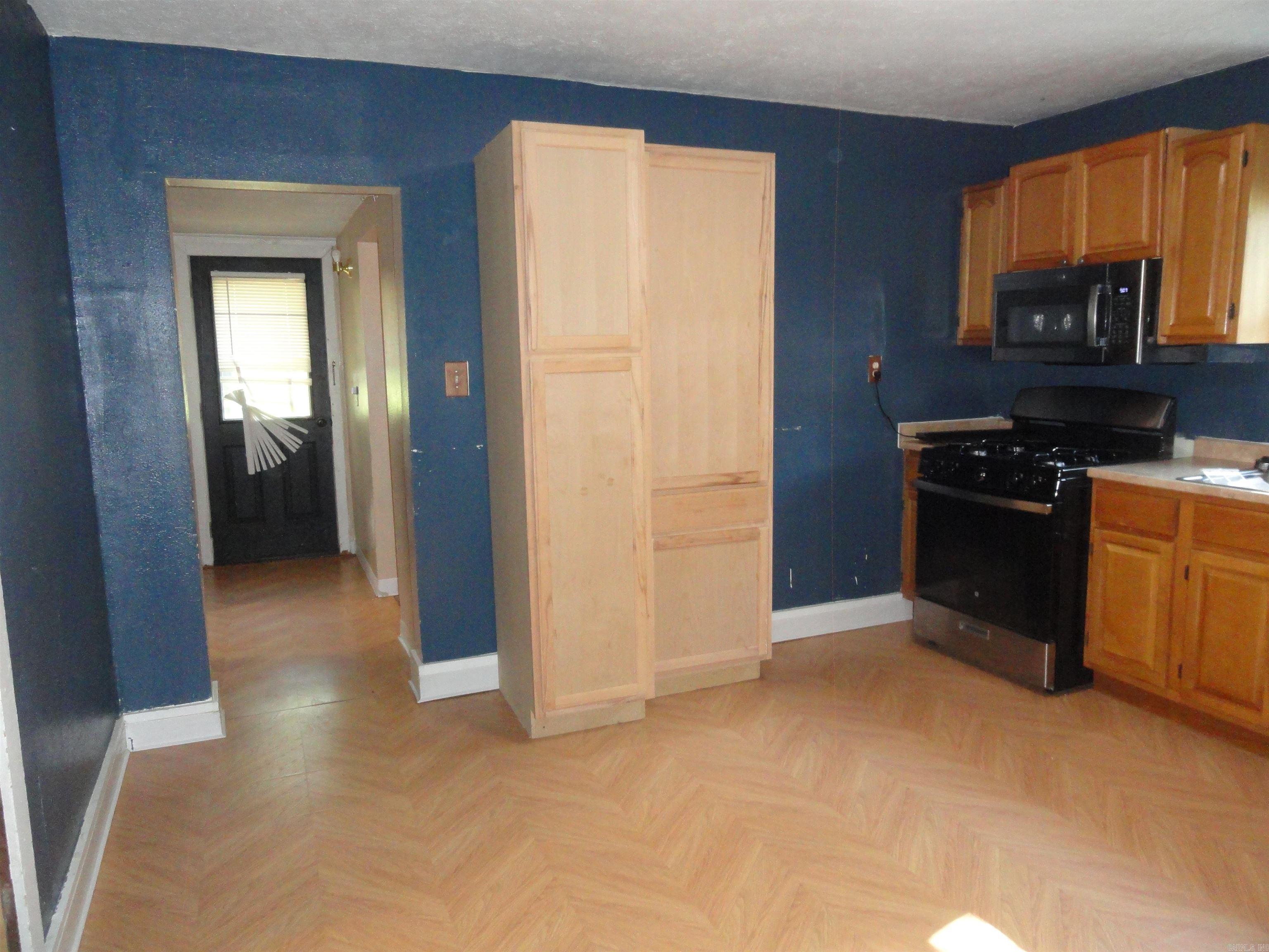 225 Tennyson Street Property Photo 30
