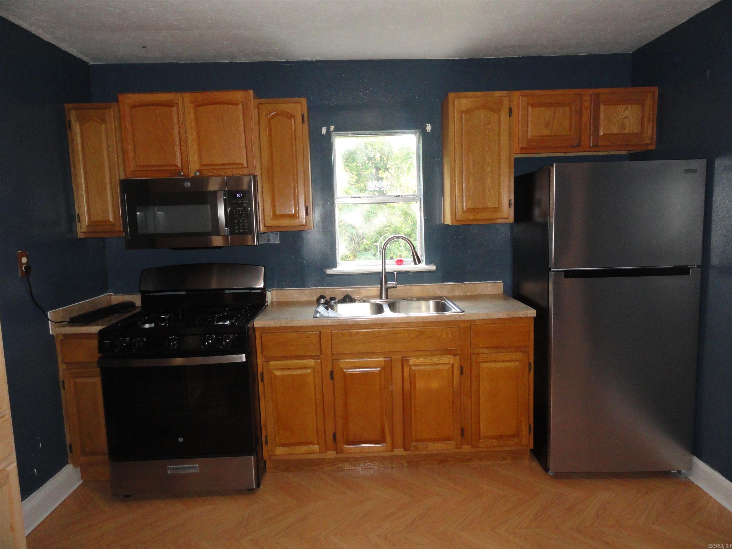 225 Tennyson Street Property Photo 31