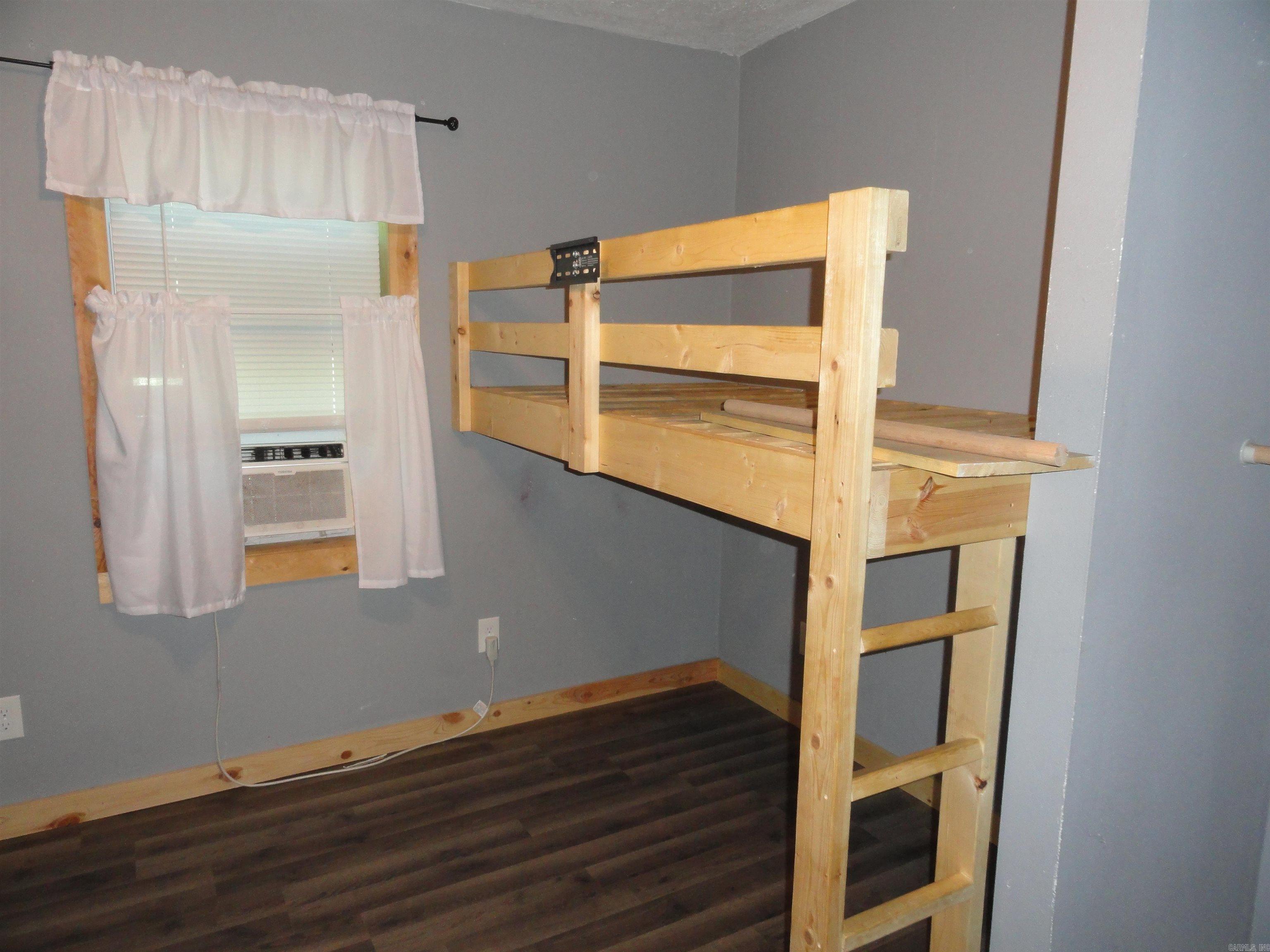 225 Tennyson Street Property Photo 39