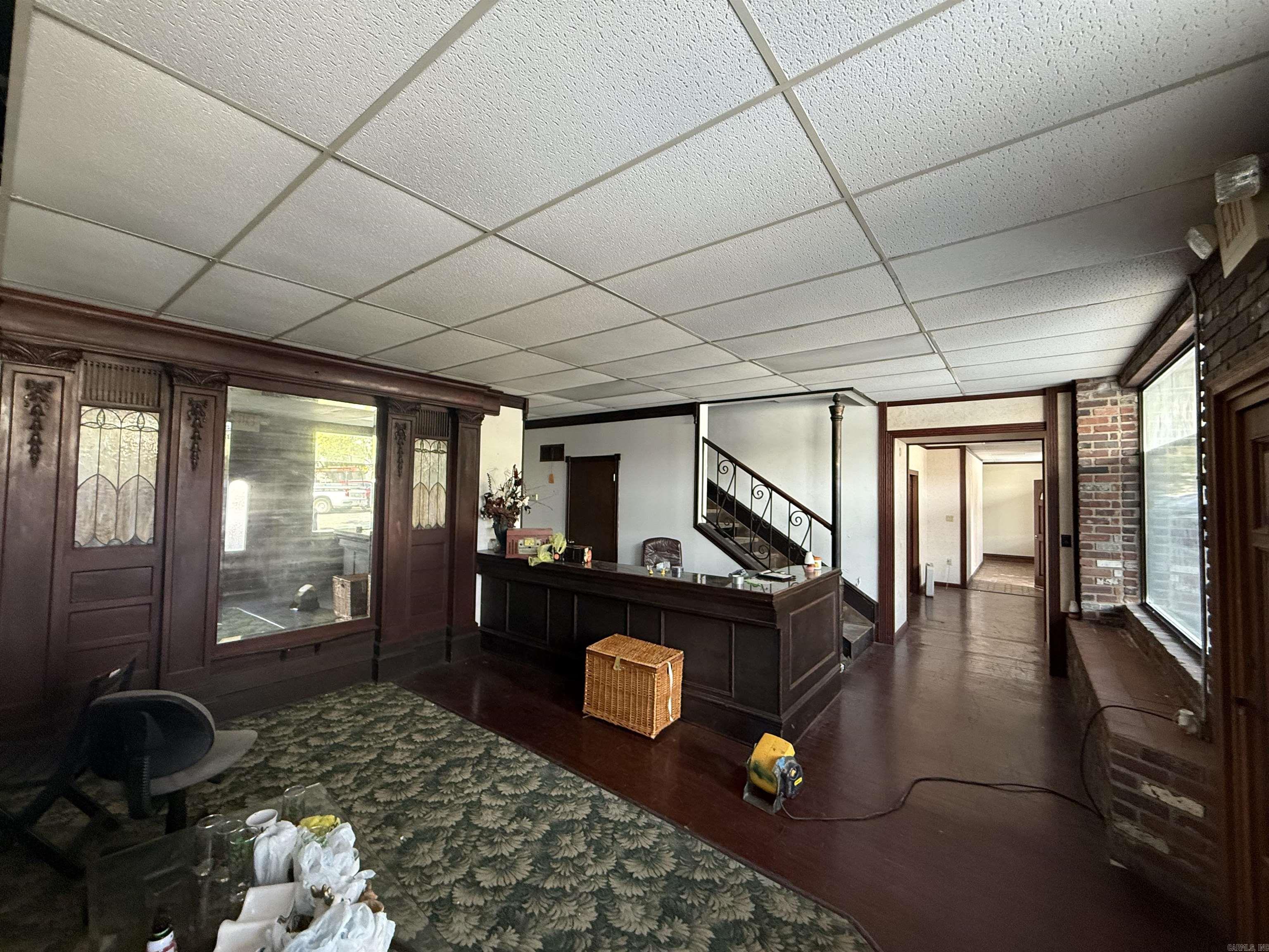 303 & 305 N Spruce Street Property Photo 10