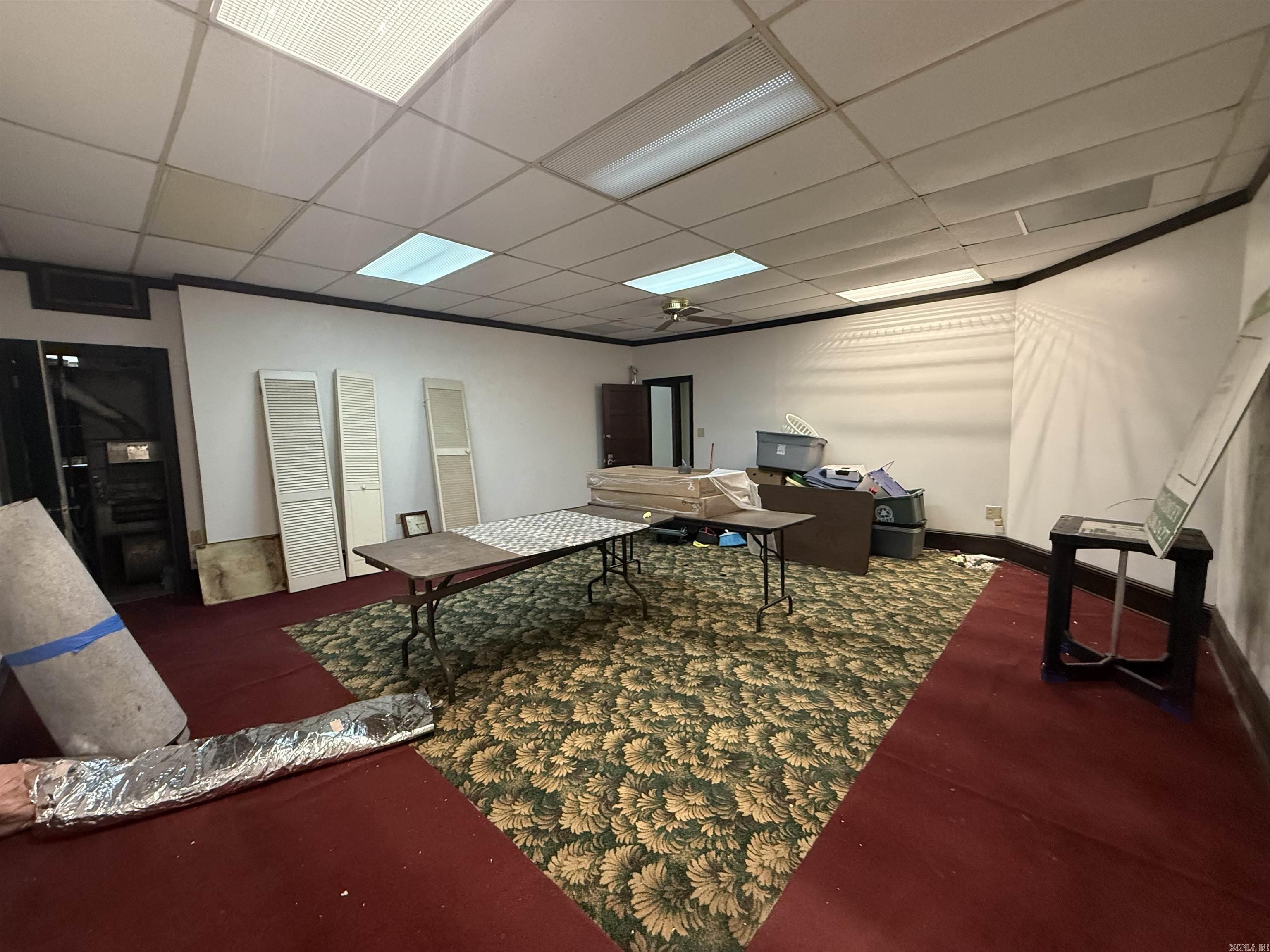 303 & 305 N Spruce Street Property Photo 15