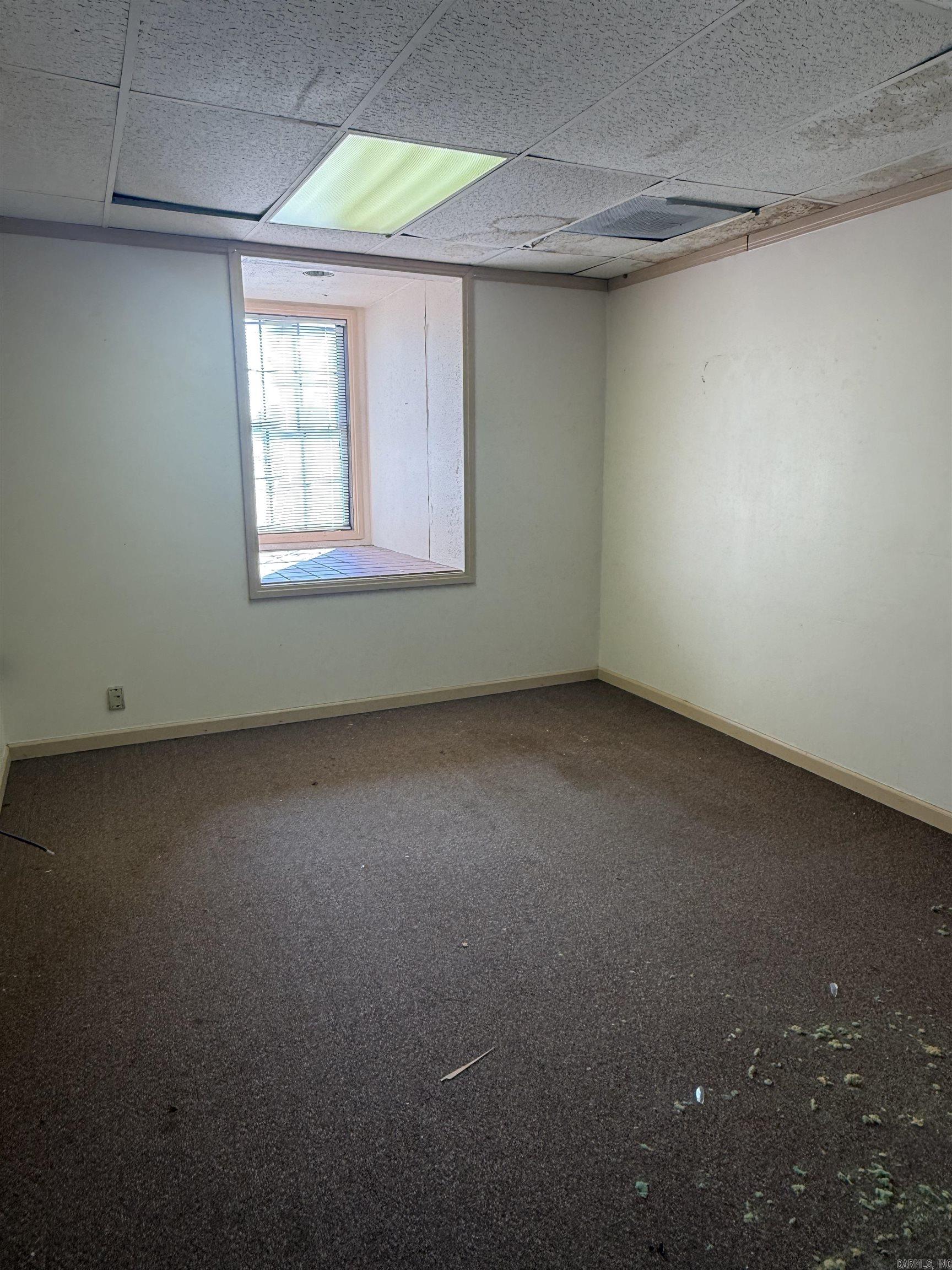 303 & 305 N Spruce Street Property Photo 29
