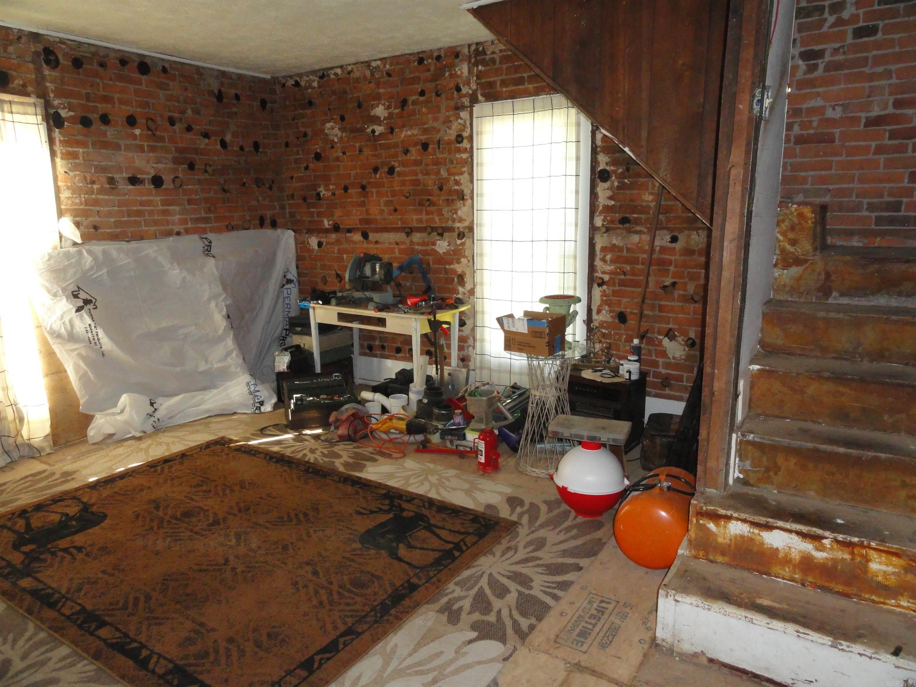 104 Limestone Street Property Photo 20
