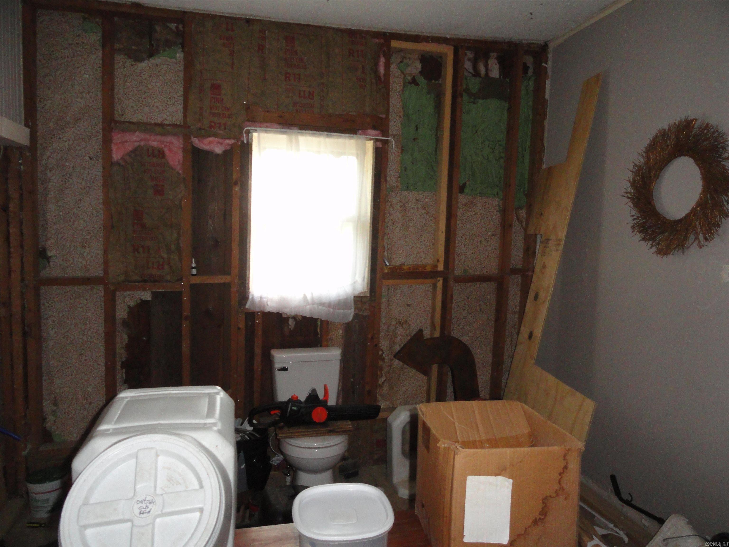104 Limestone Street Property Photo 31