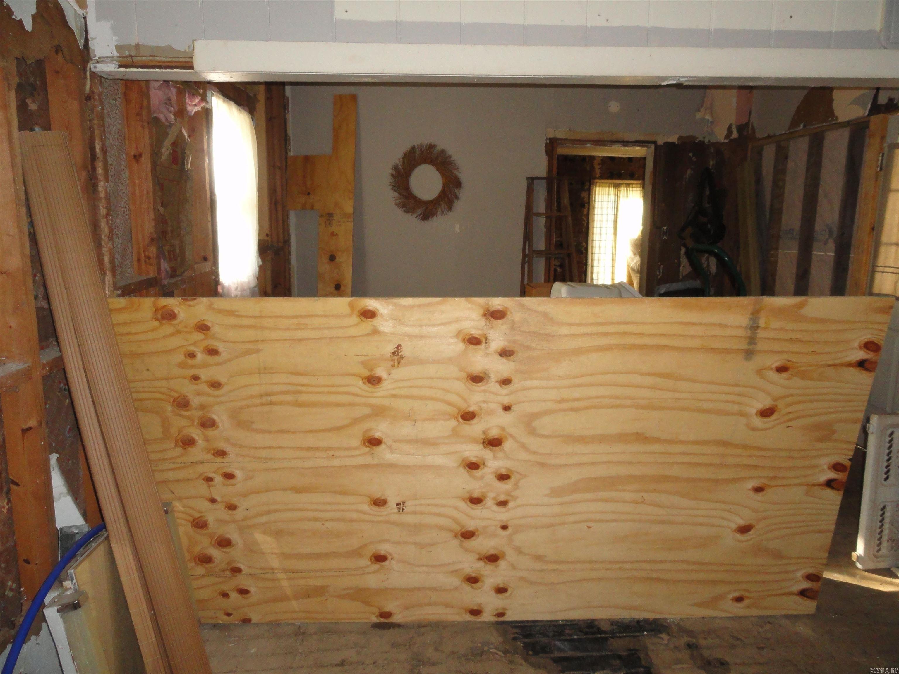 104 Limestone Street Property Photo 39