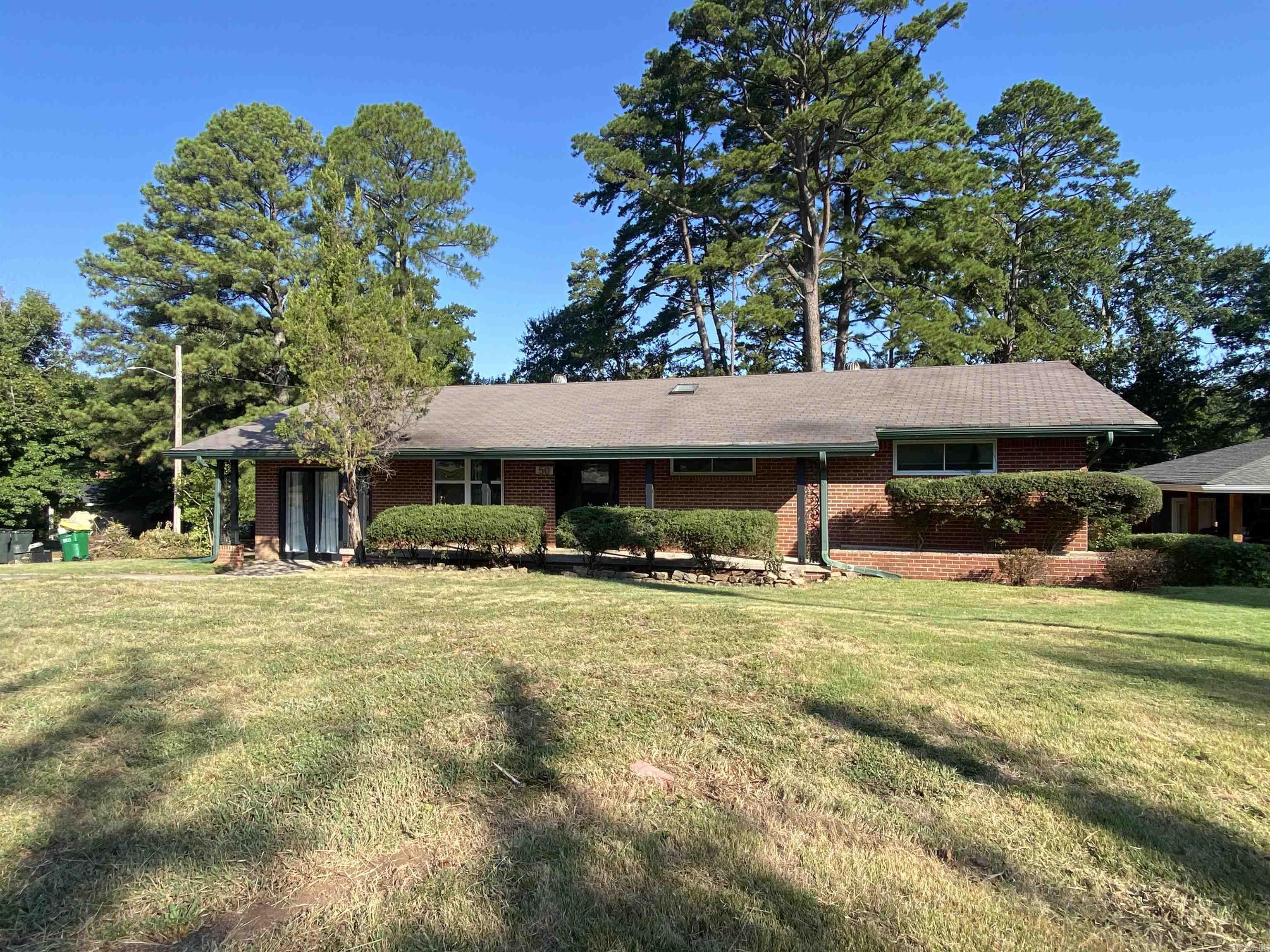 50 Broadmoor Drive Property Photo 2