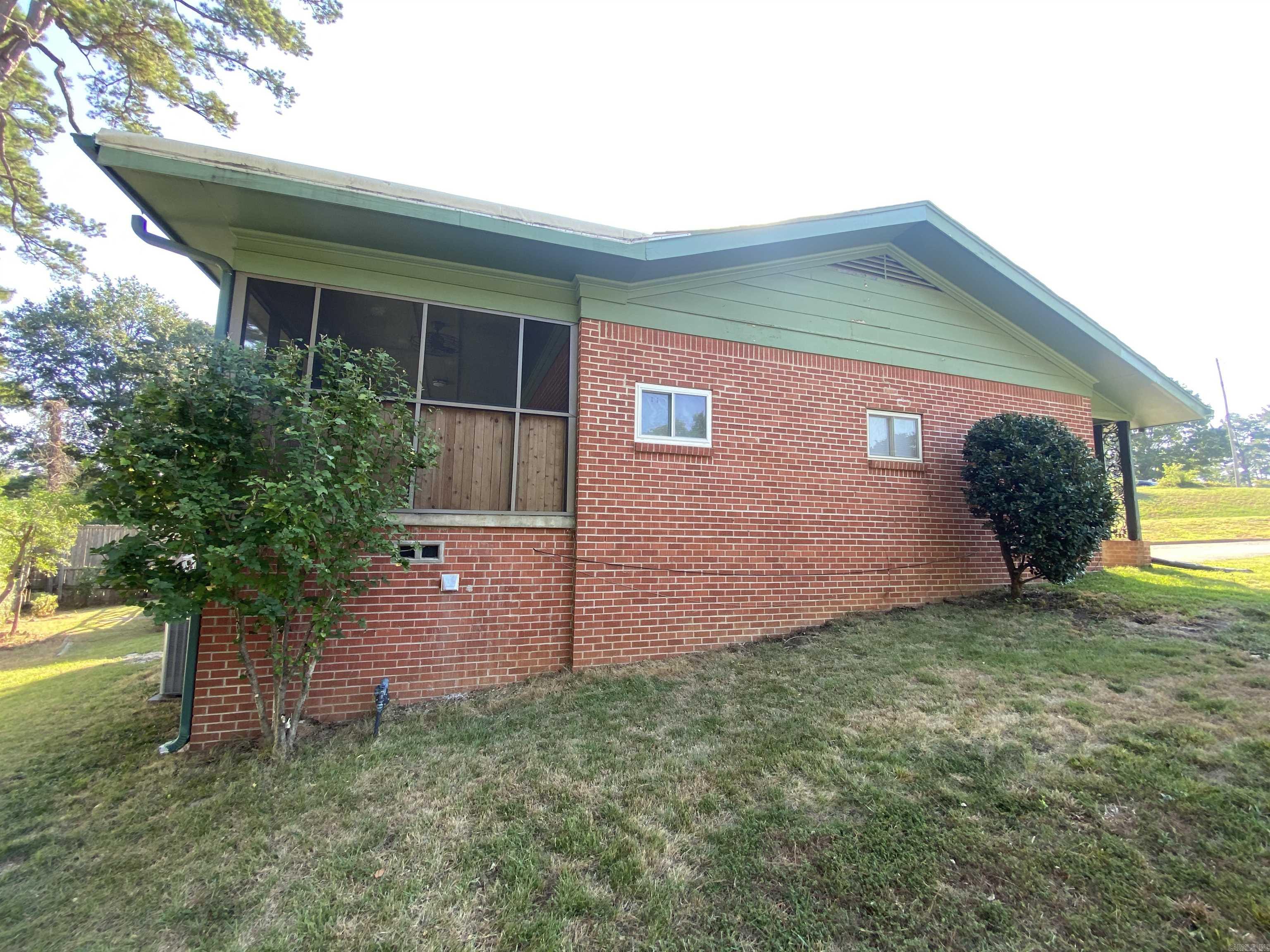 50 Broadmoor Drive Property Photo 19