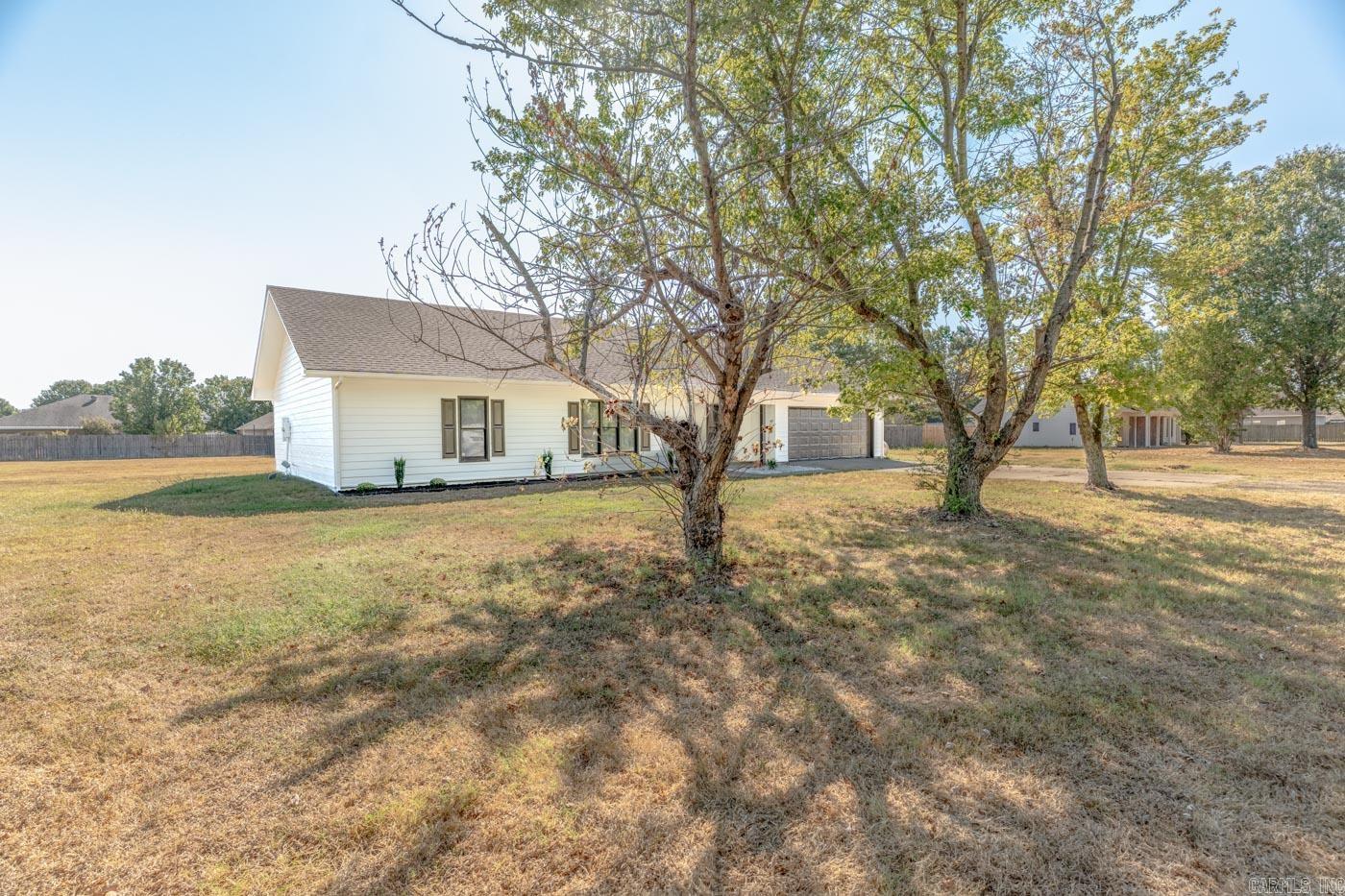 4622 Richardson Property Photo 3