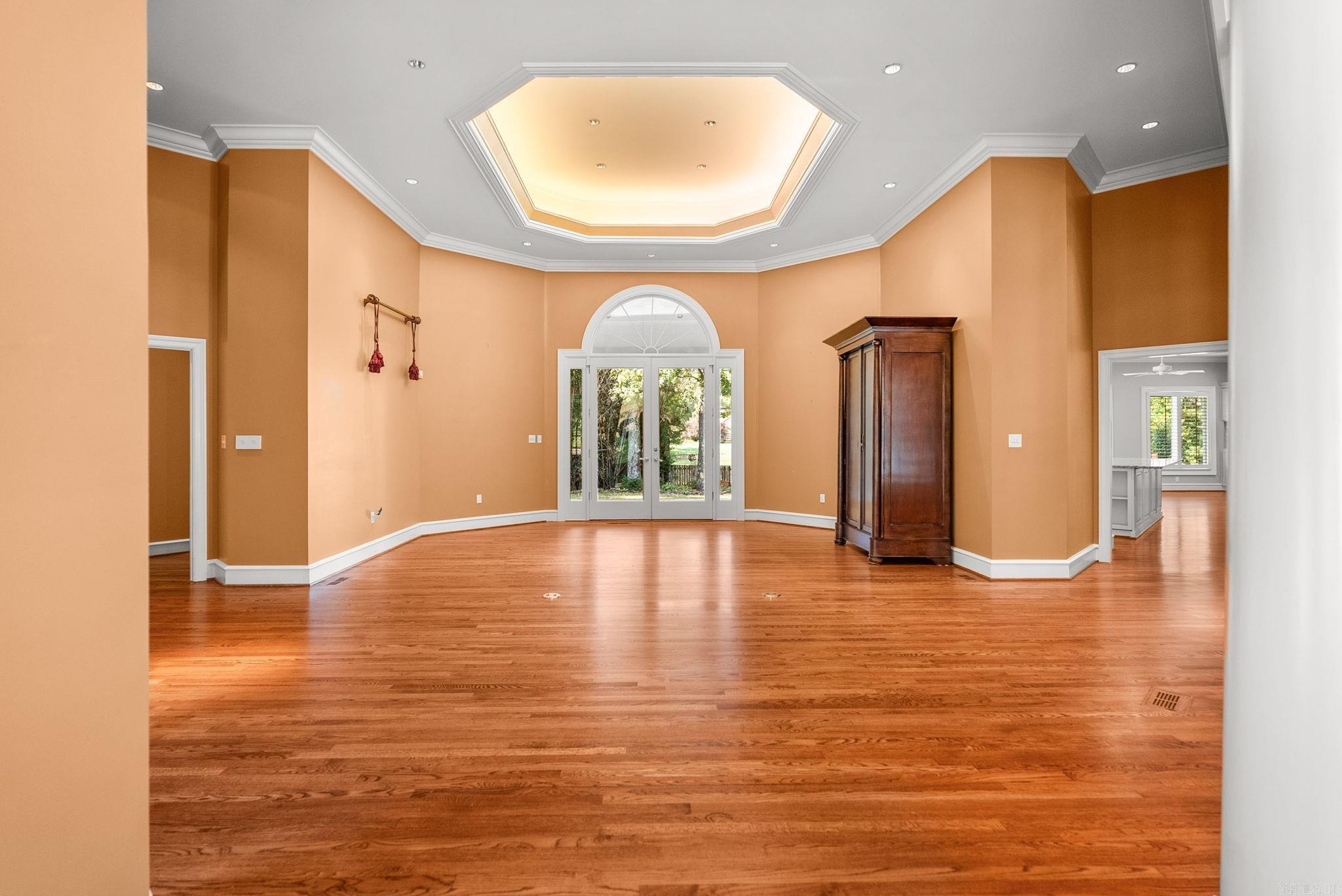 14607 Hinson Road Property Photo 8