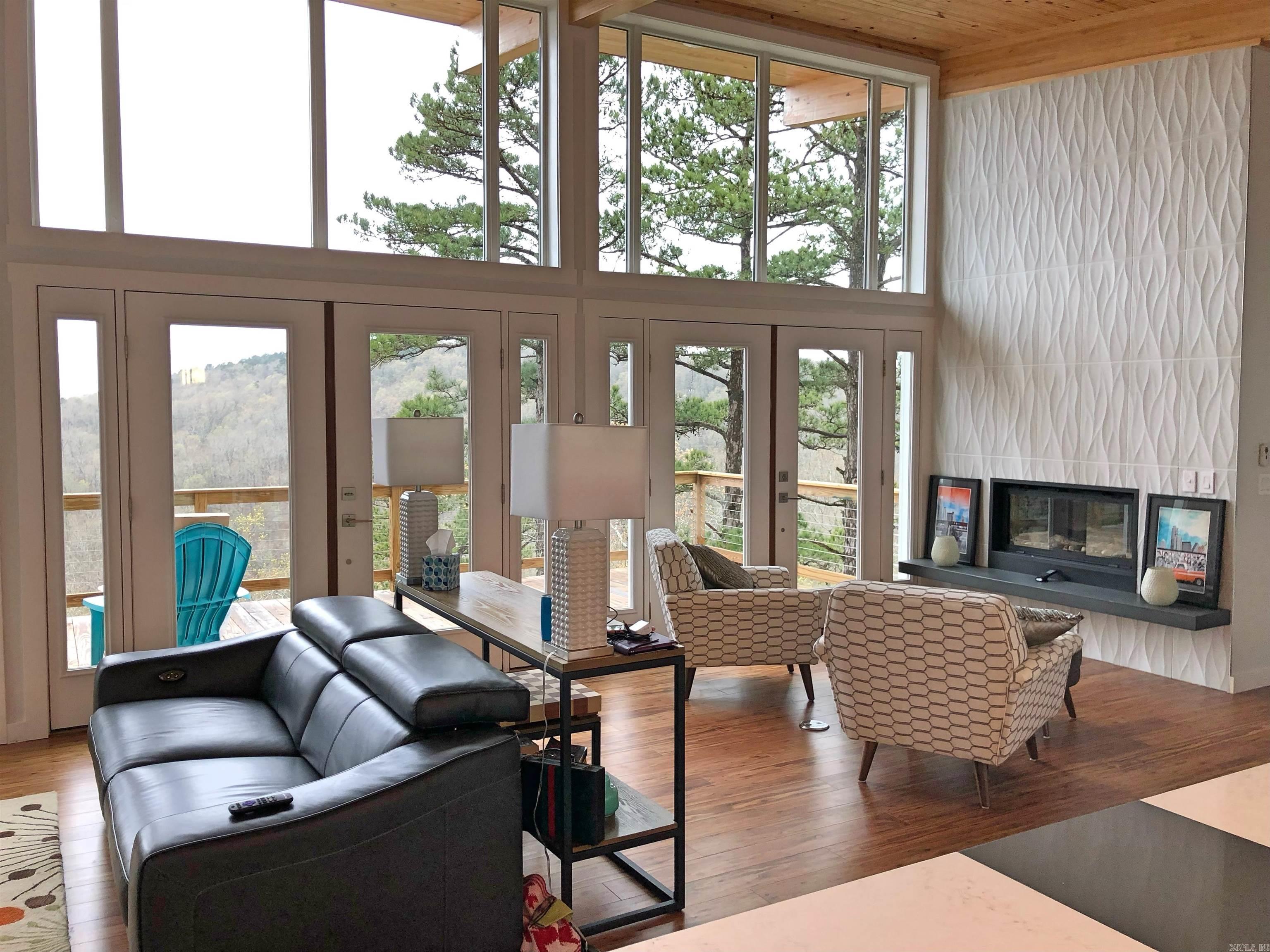 1325 Kahoka Rd Property Photo 4