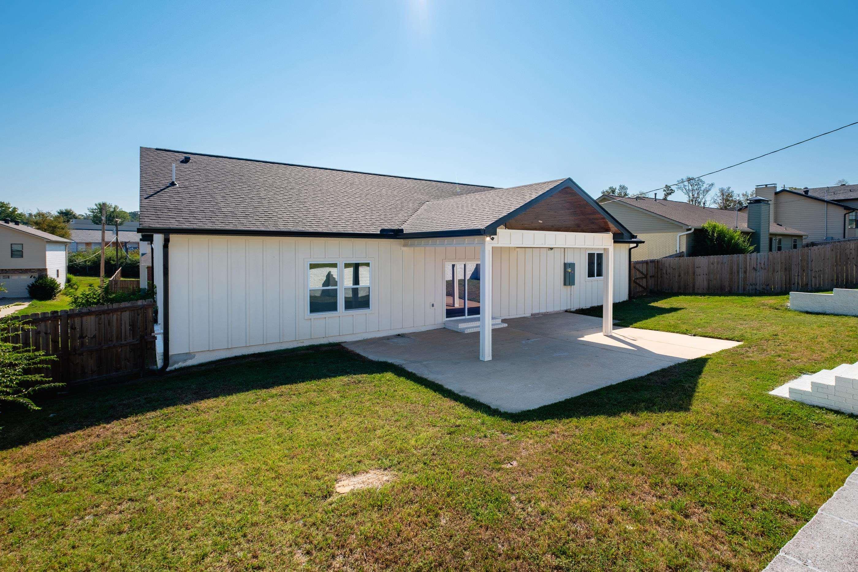 10 Ludington Cove Property Photo 44