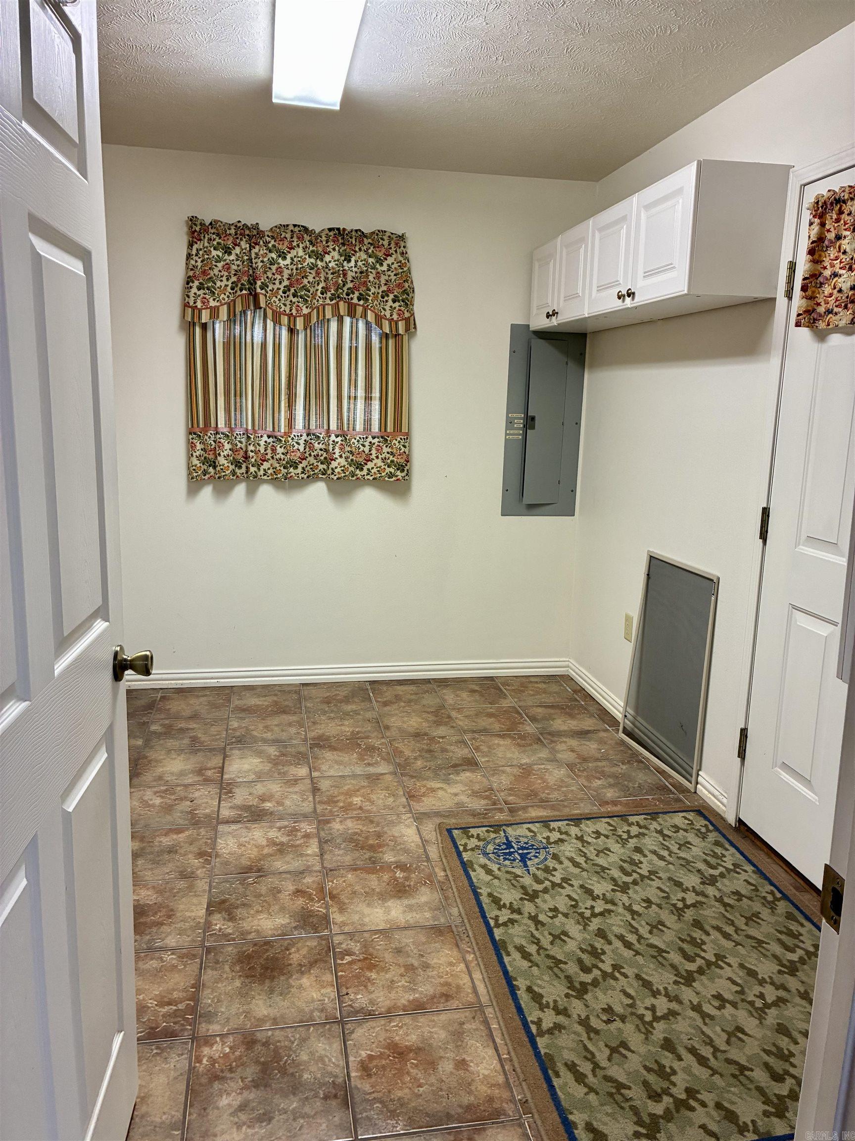 202 E Bennett St. Property Photo 25