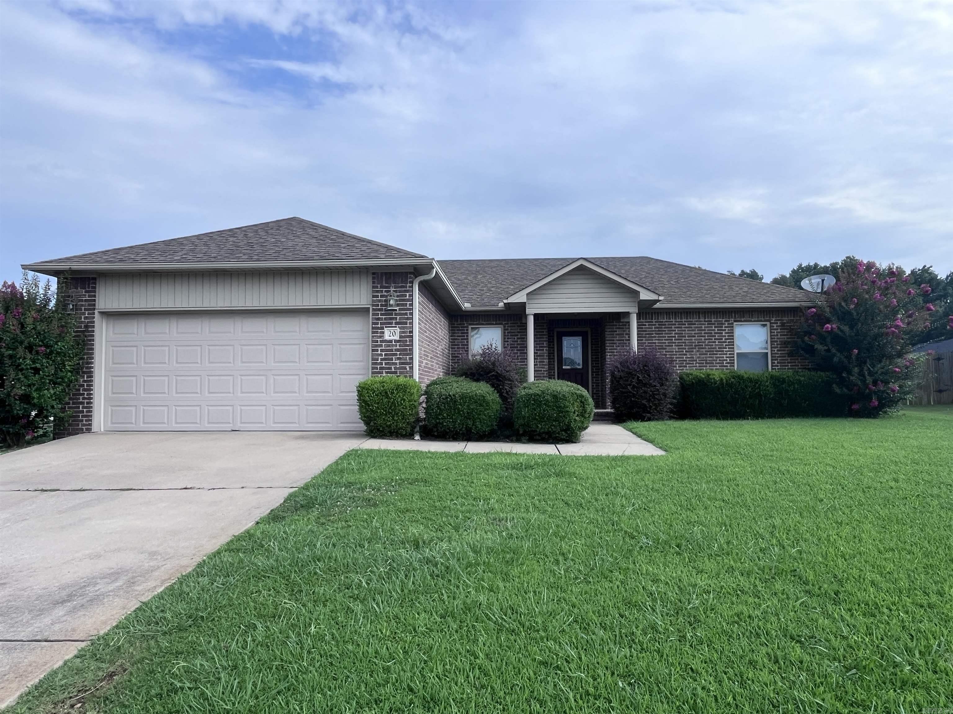 20 Magnolia Lane Property Photo 1