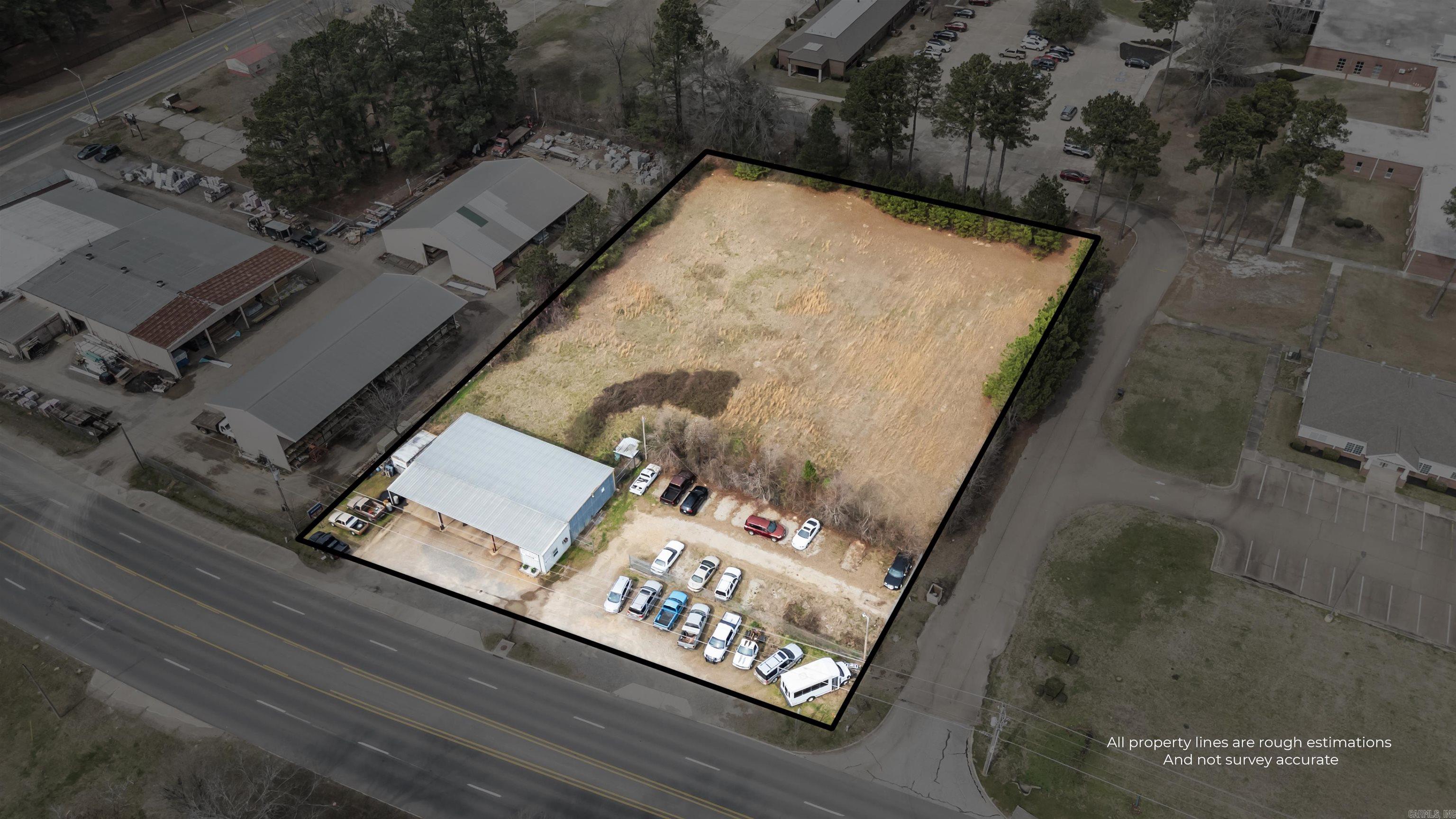204 Bill Clinton Drive Property Photo 3