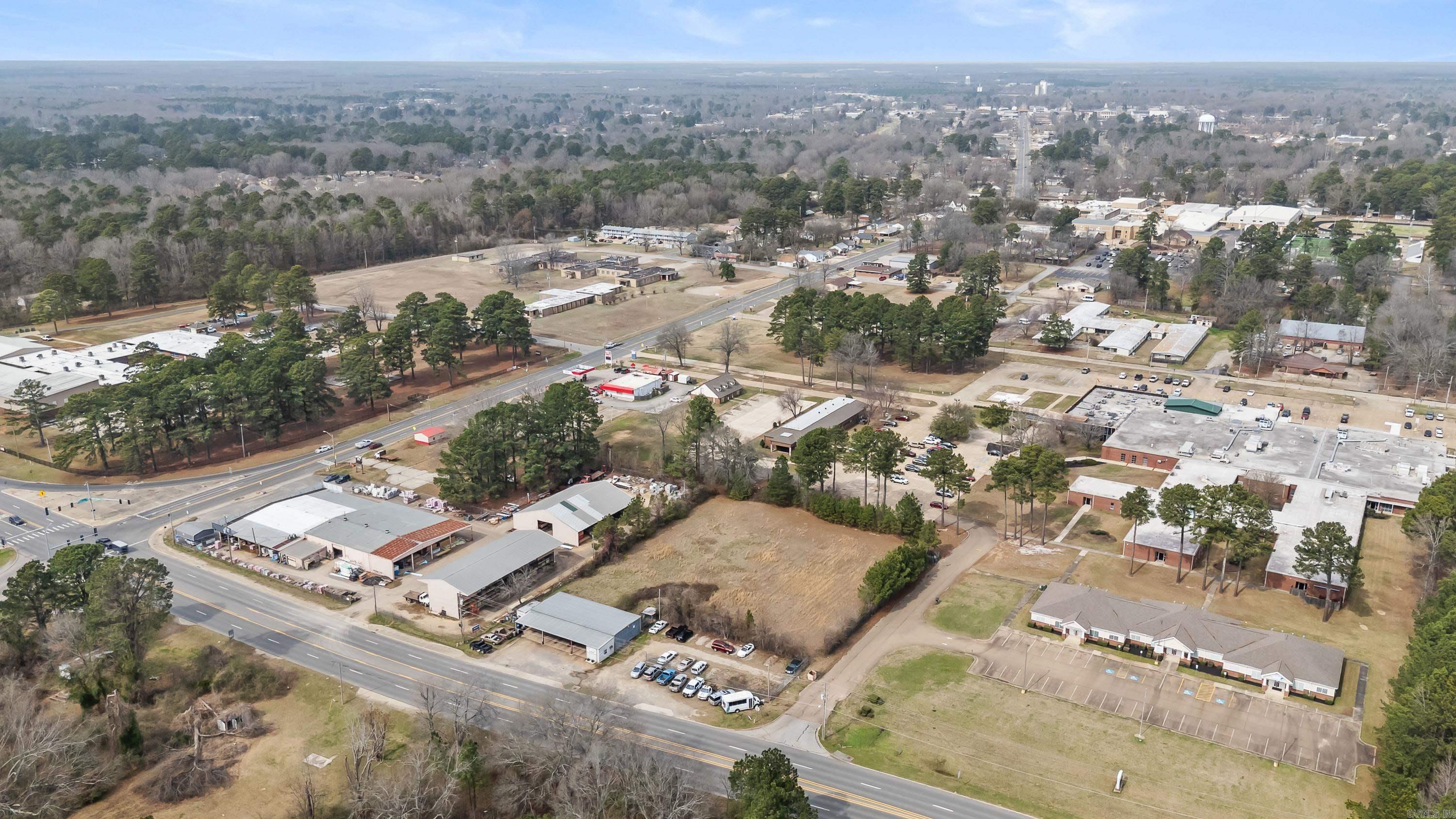 204 Bill Clinton Drive Property Photo 14
