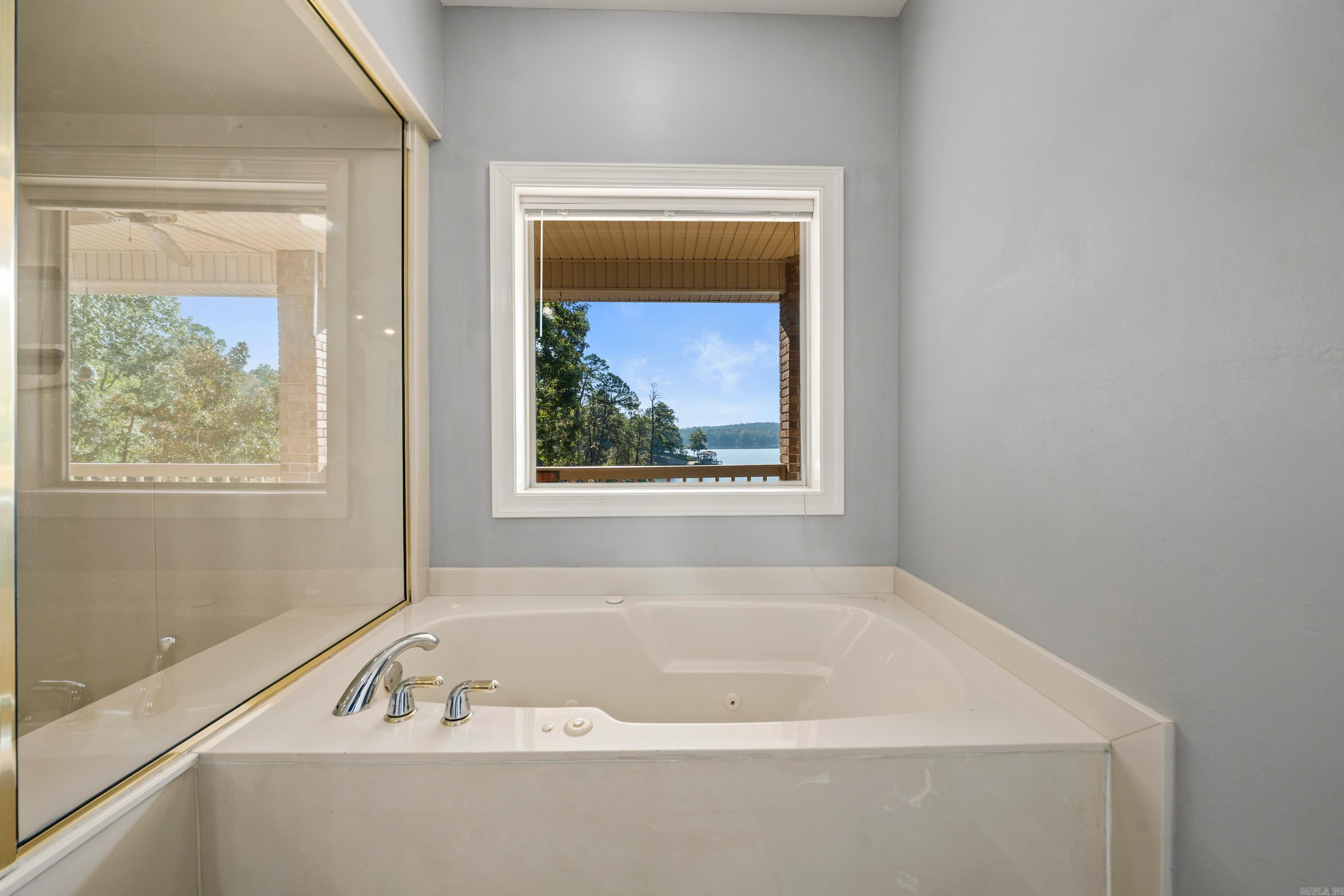 3 Ibi Lane Property Photo 28