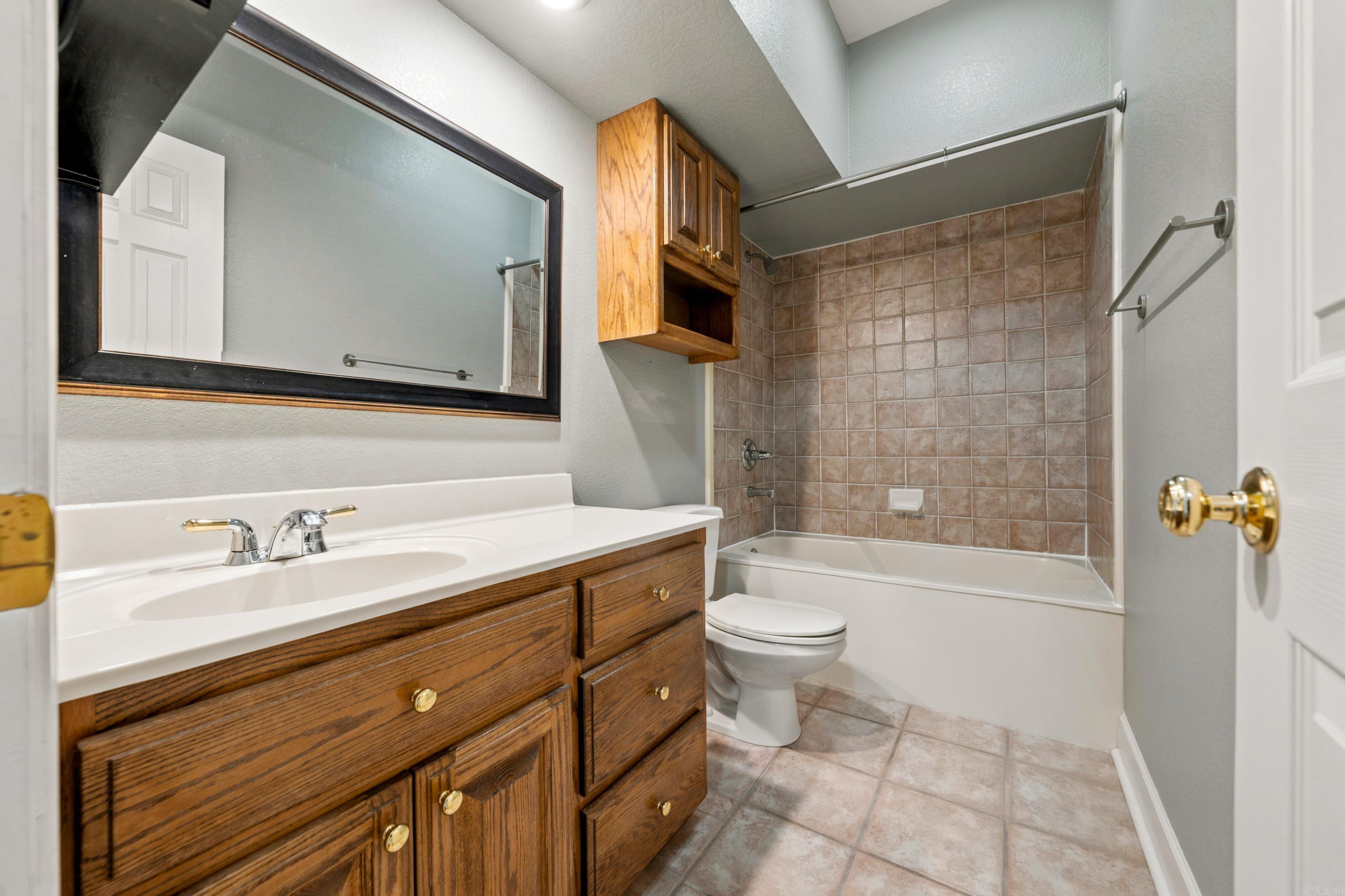 3 Ibi Lane Property Photo 30