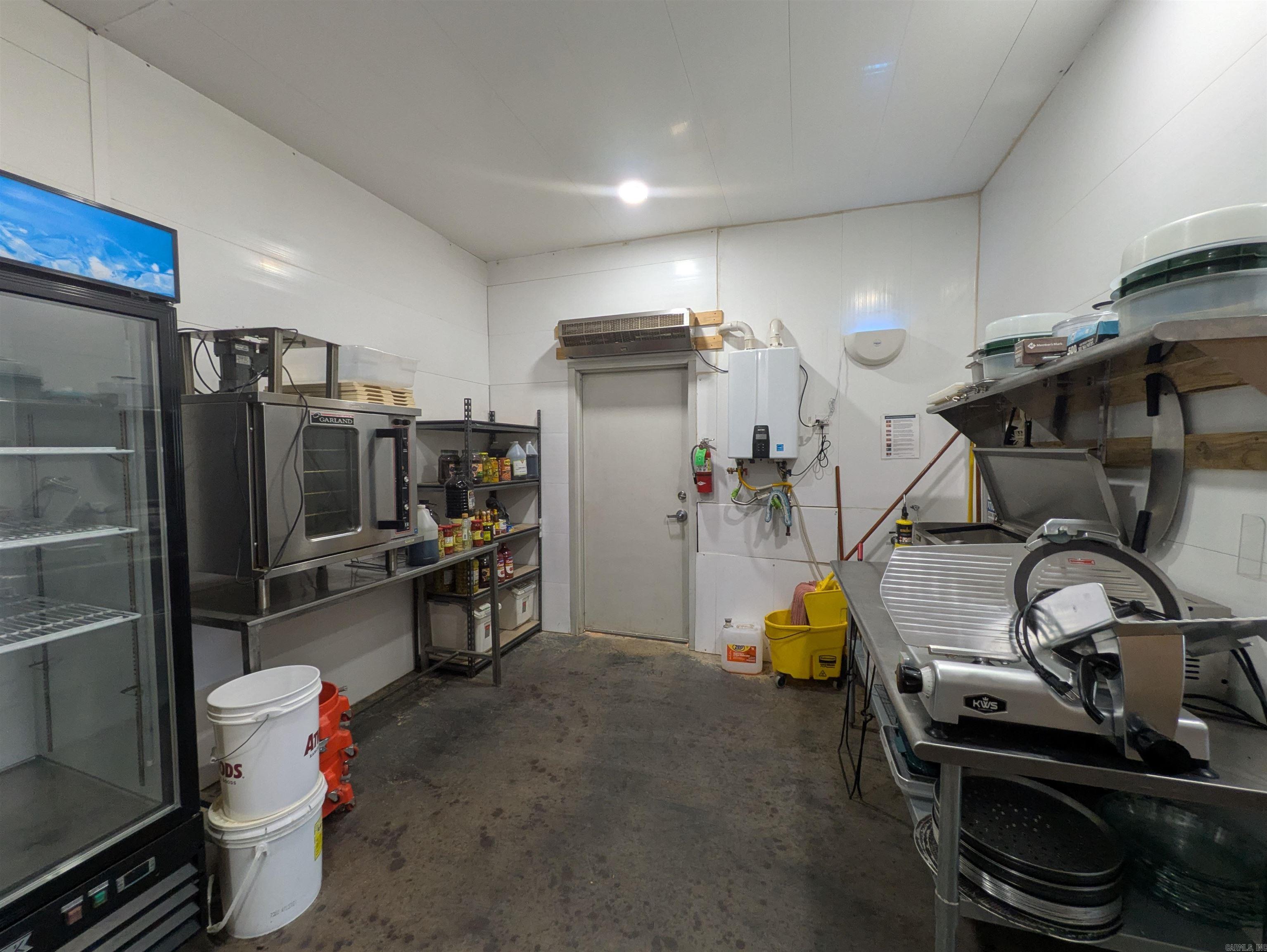 9559 County Road 5440 Property Photo 15
