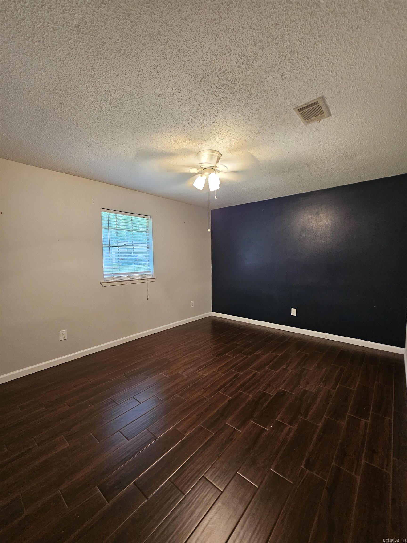 11312 Vine St Property Photo 16