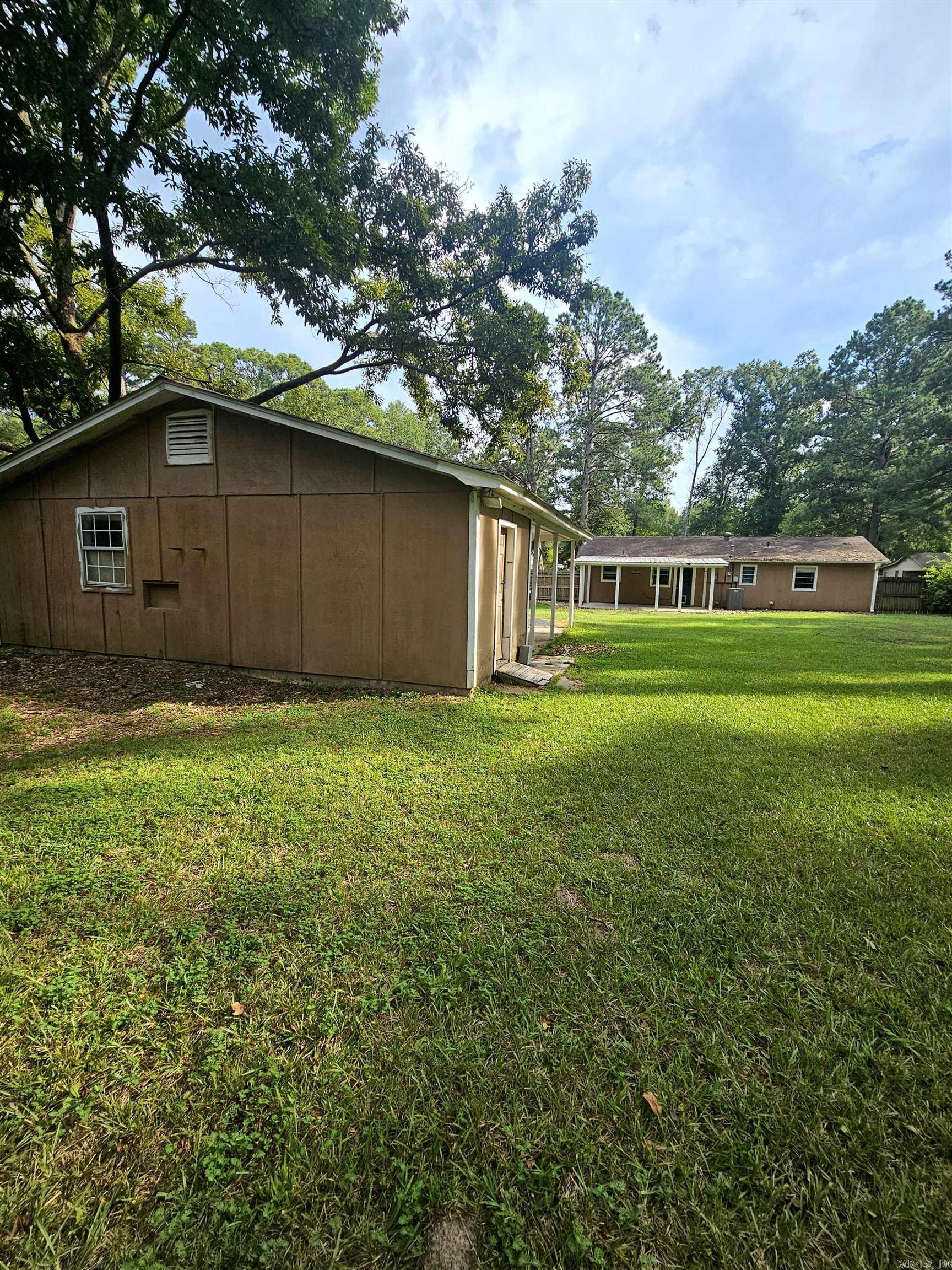 11312 Vine St Property Photo 27