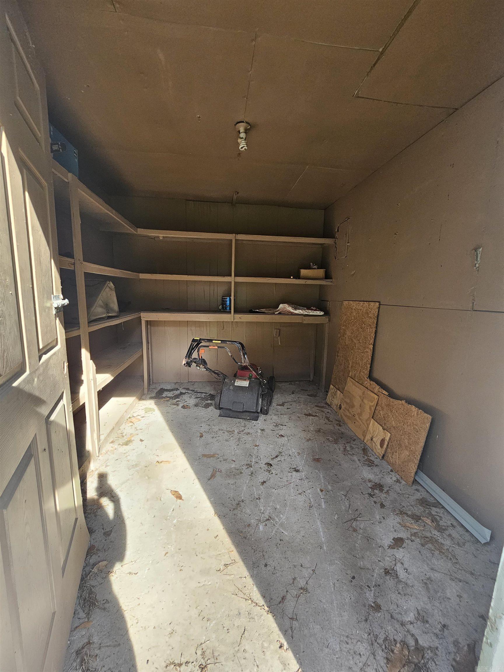 11312 Vine St Property Photo 33