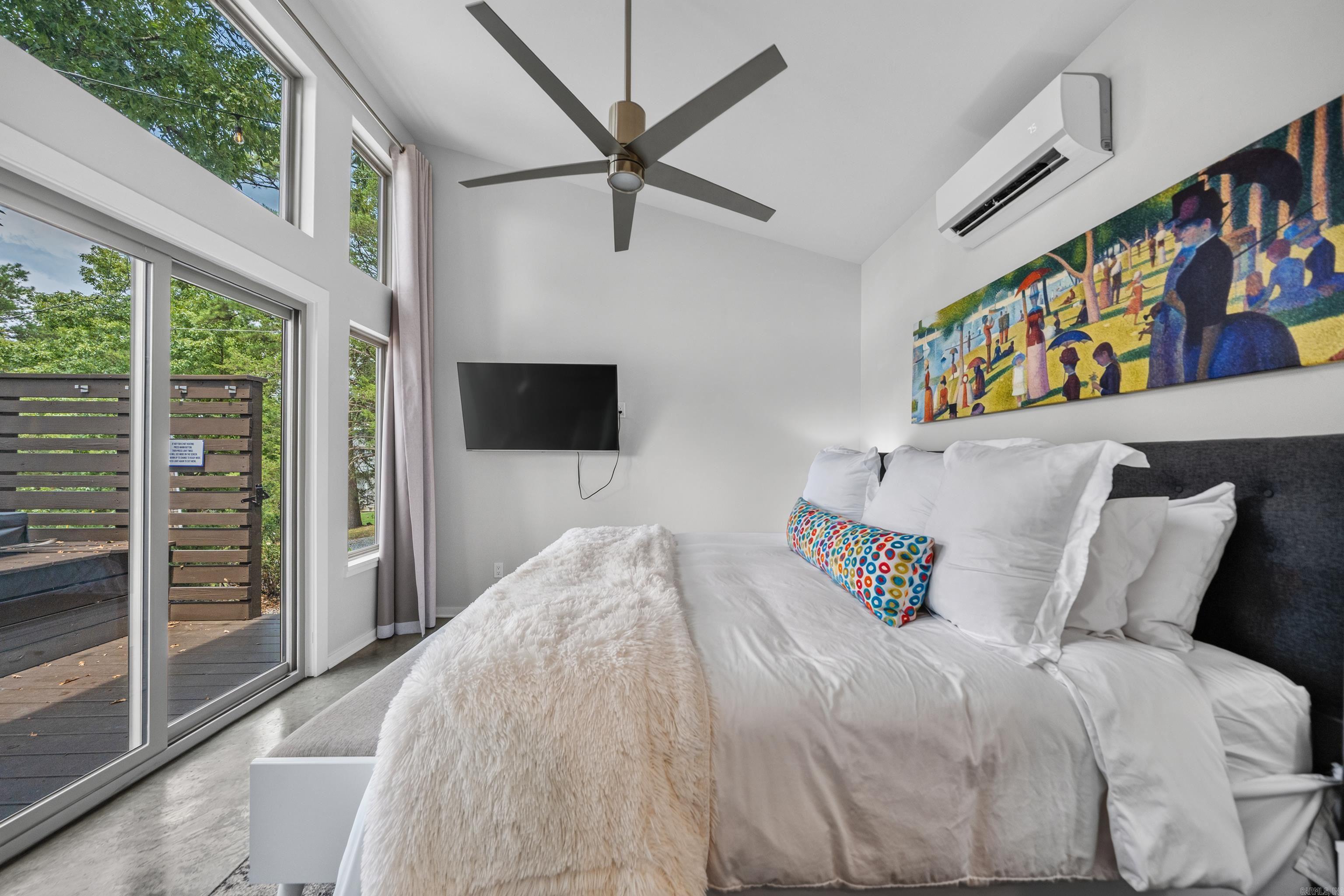 679,689,683 Little Mazarn Road Property Photo 15