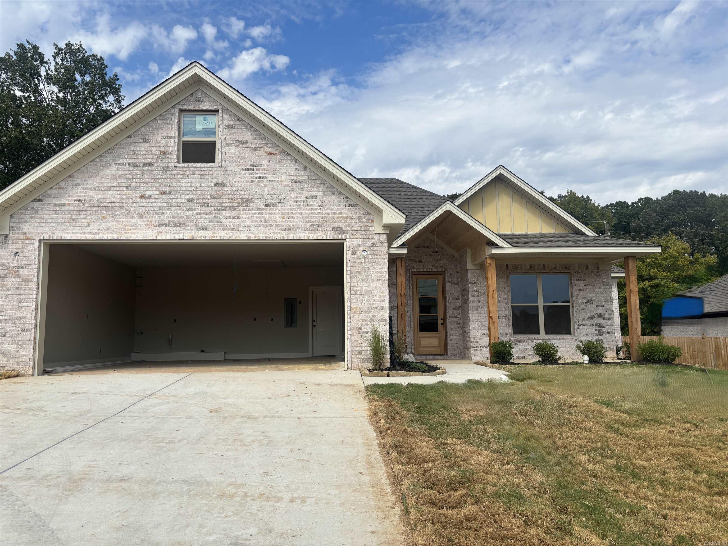 117 Red Wing Way Property Photo 1