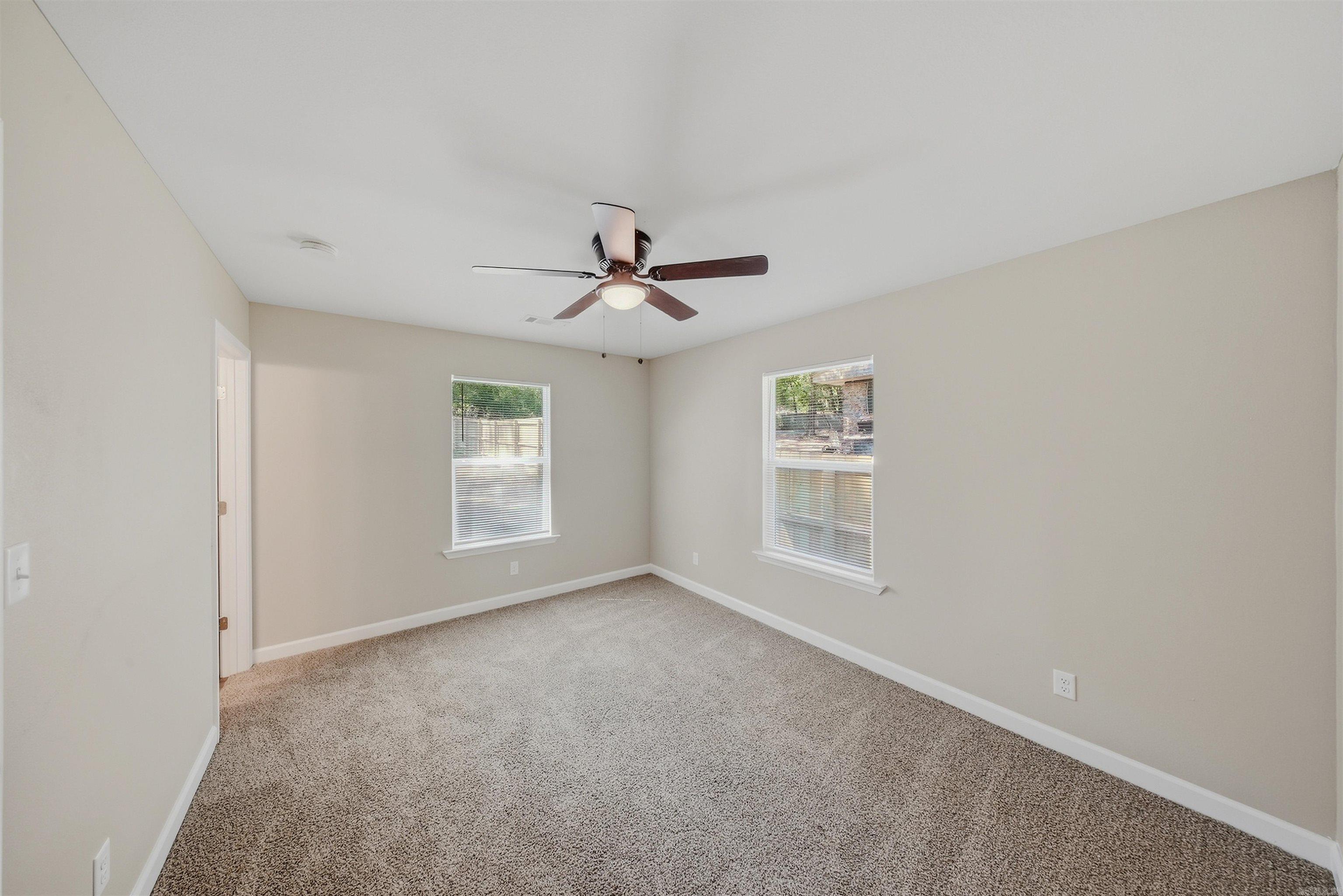 3306 Cobb Street Property Photo 12
