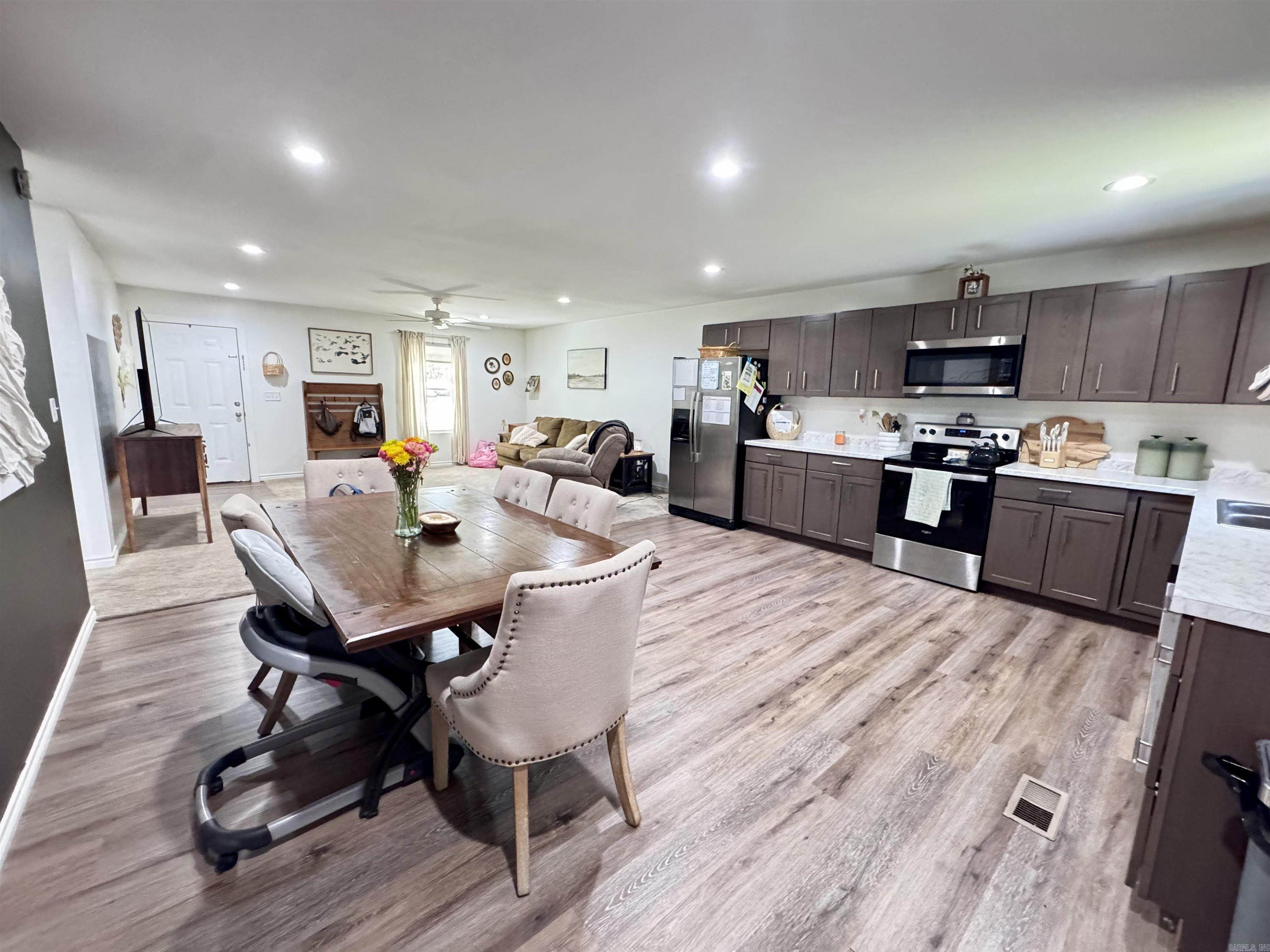 1421 E Justice Road Property Photo 11