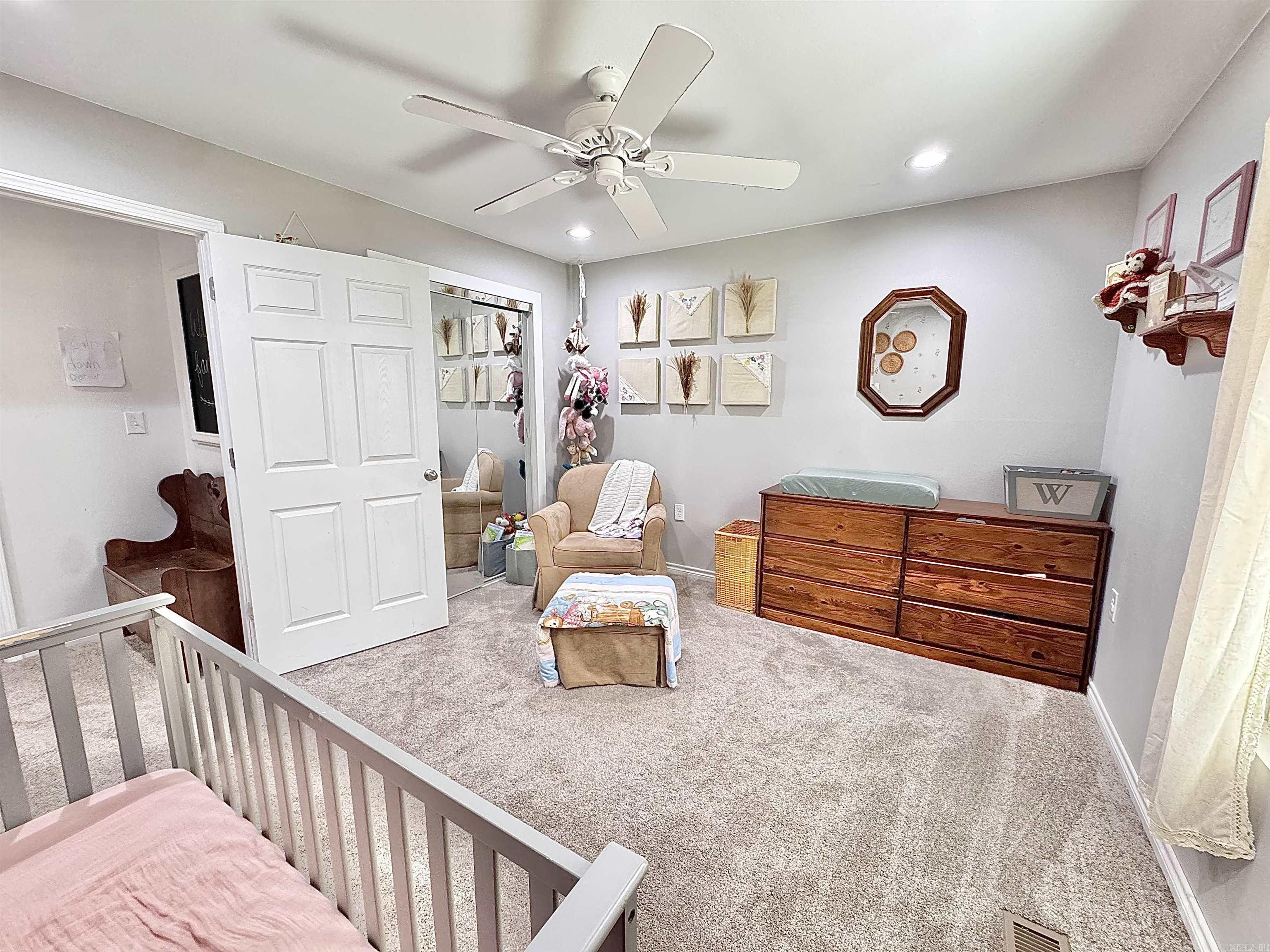 1421 E Justice Road Property Photo 20