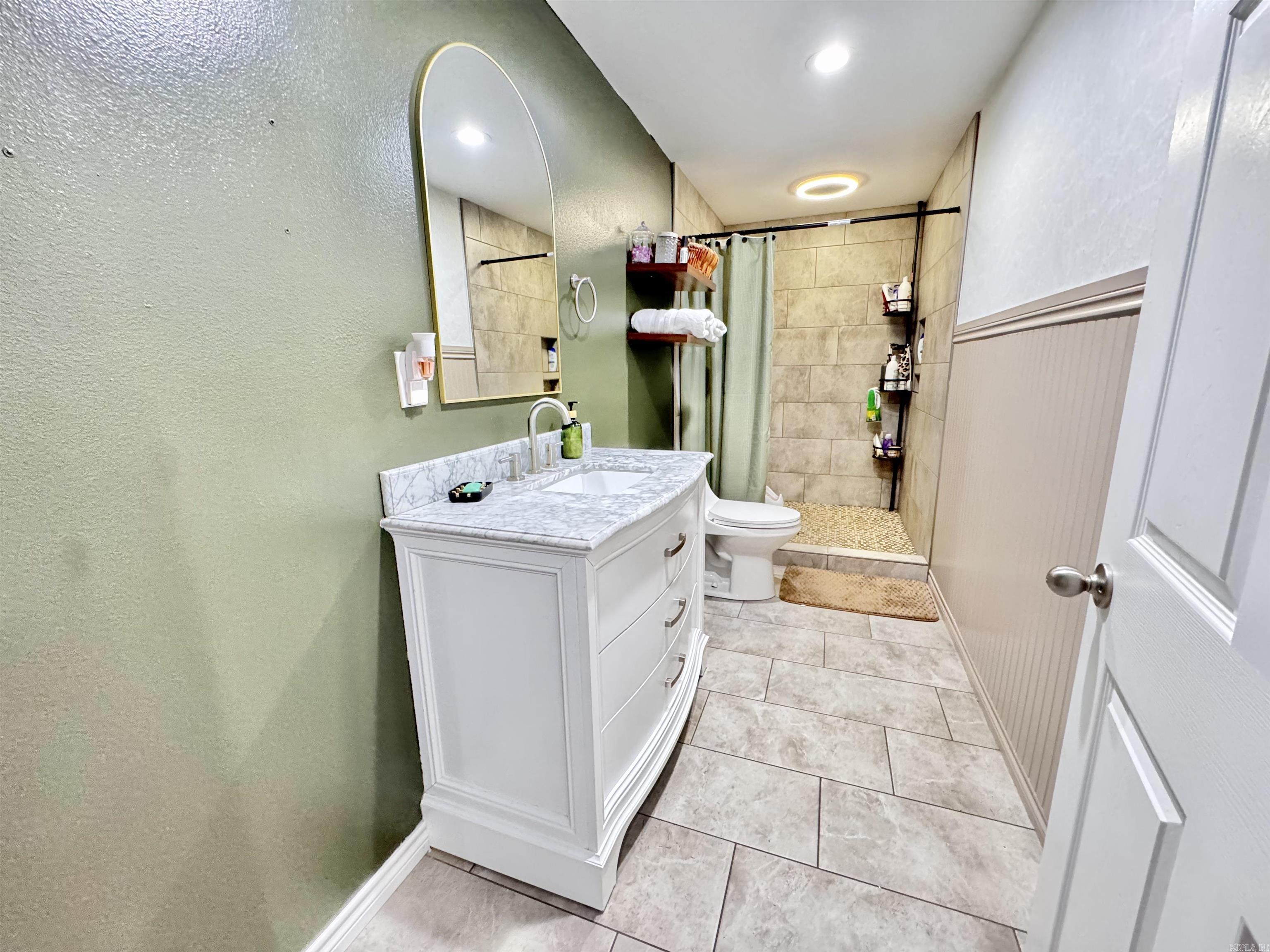 1421 E Justice Road Property Photo 33