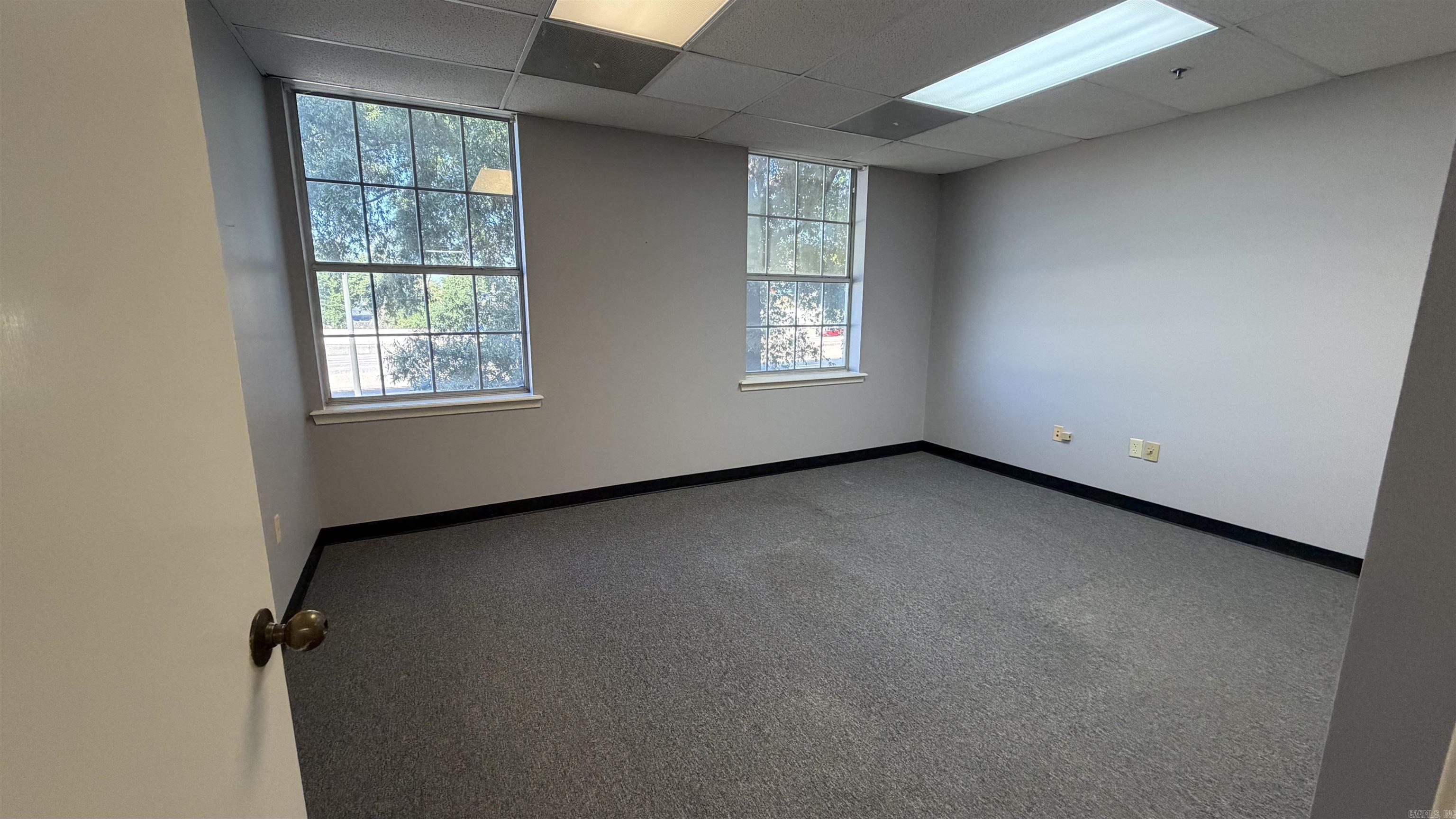 204 Executive Court Property Photo 6