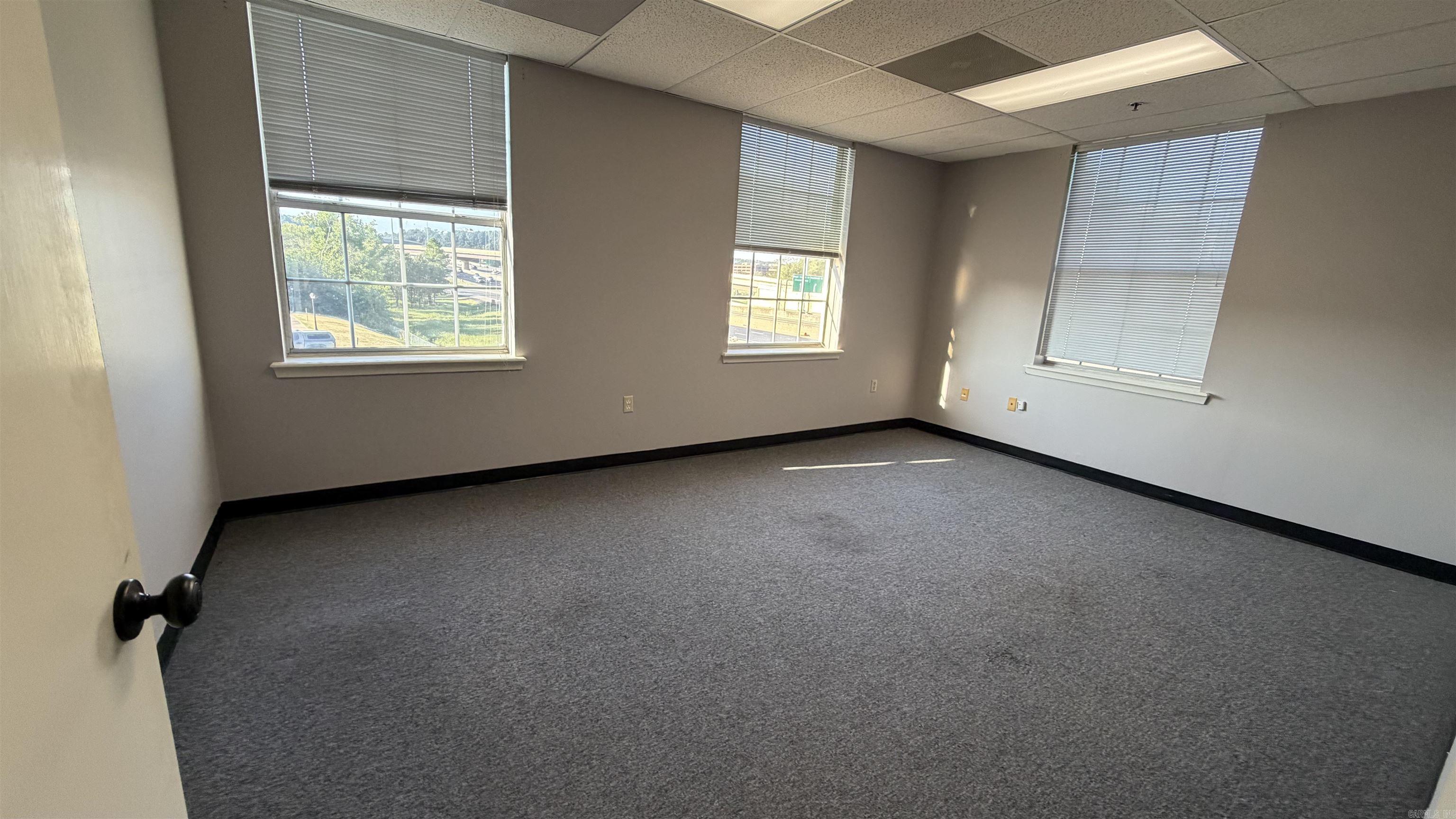 204 Executive Court Property Photo 9
