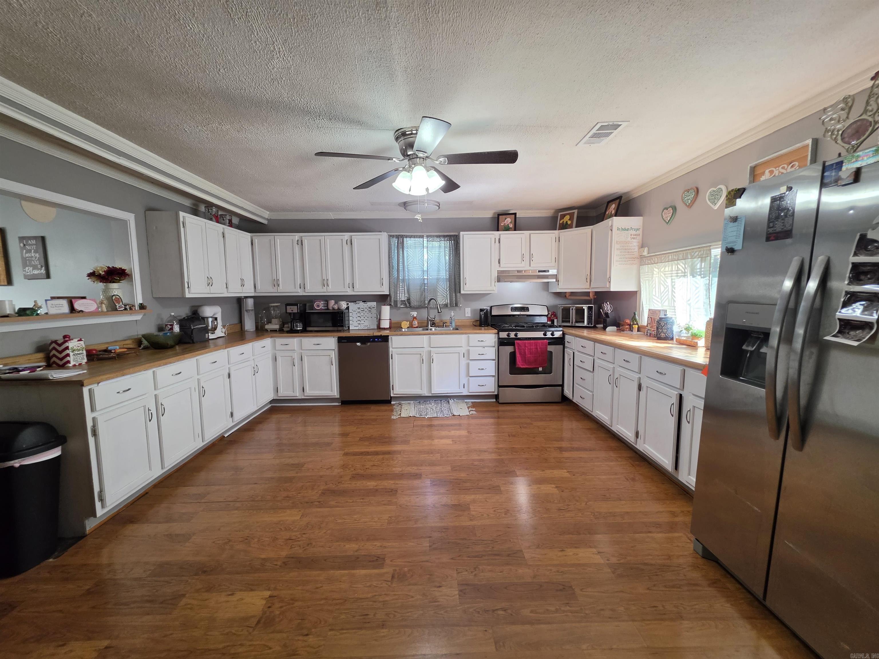 1403 Mcgehee St Property Photo 2