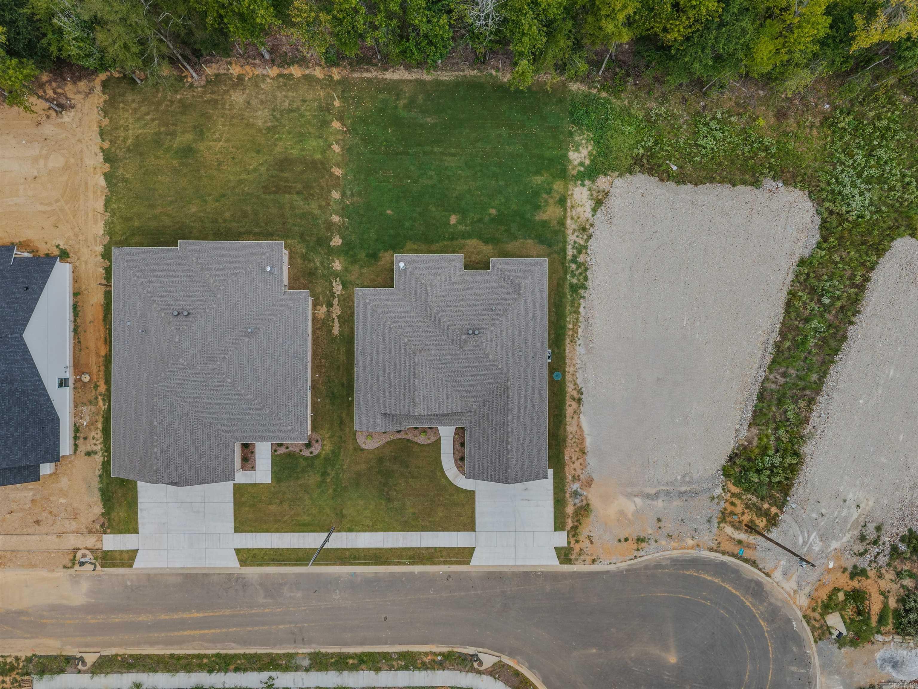 7105 Cold Creek Dr Property Photo 5