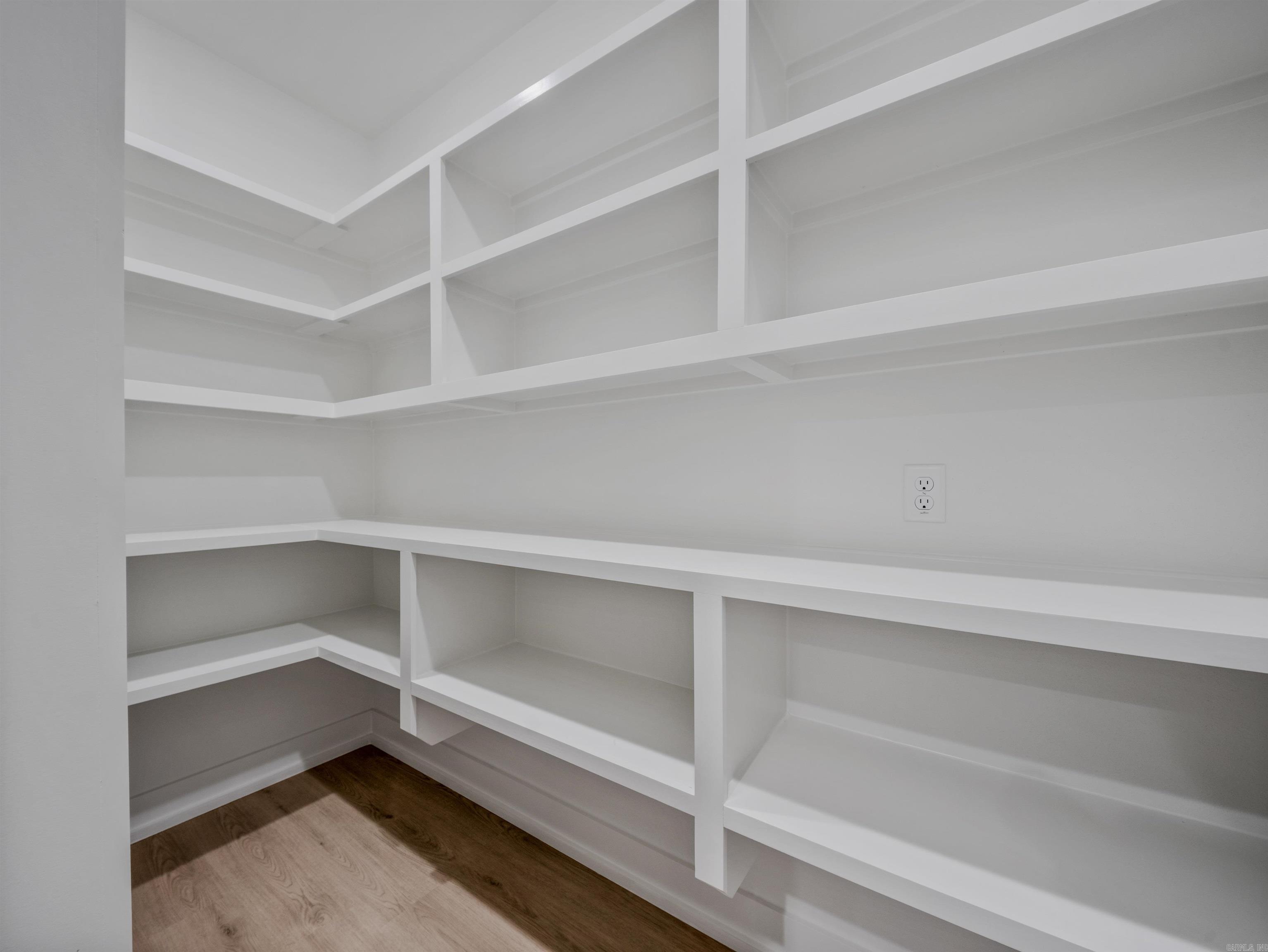 7105 Cold Creek Dr Property Photo 29