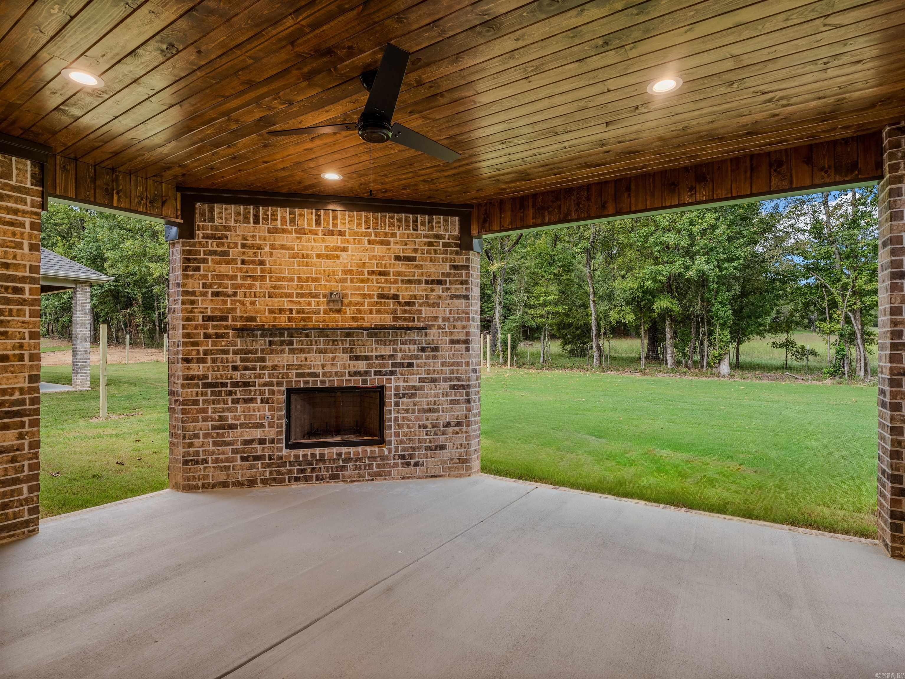 7105 Cold Creek Dr Property Photo 48