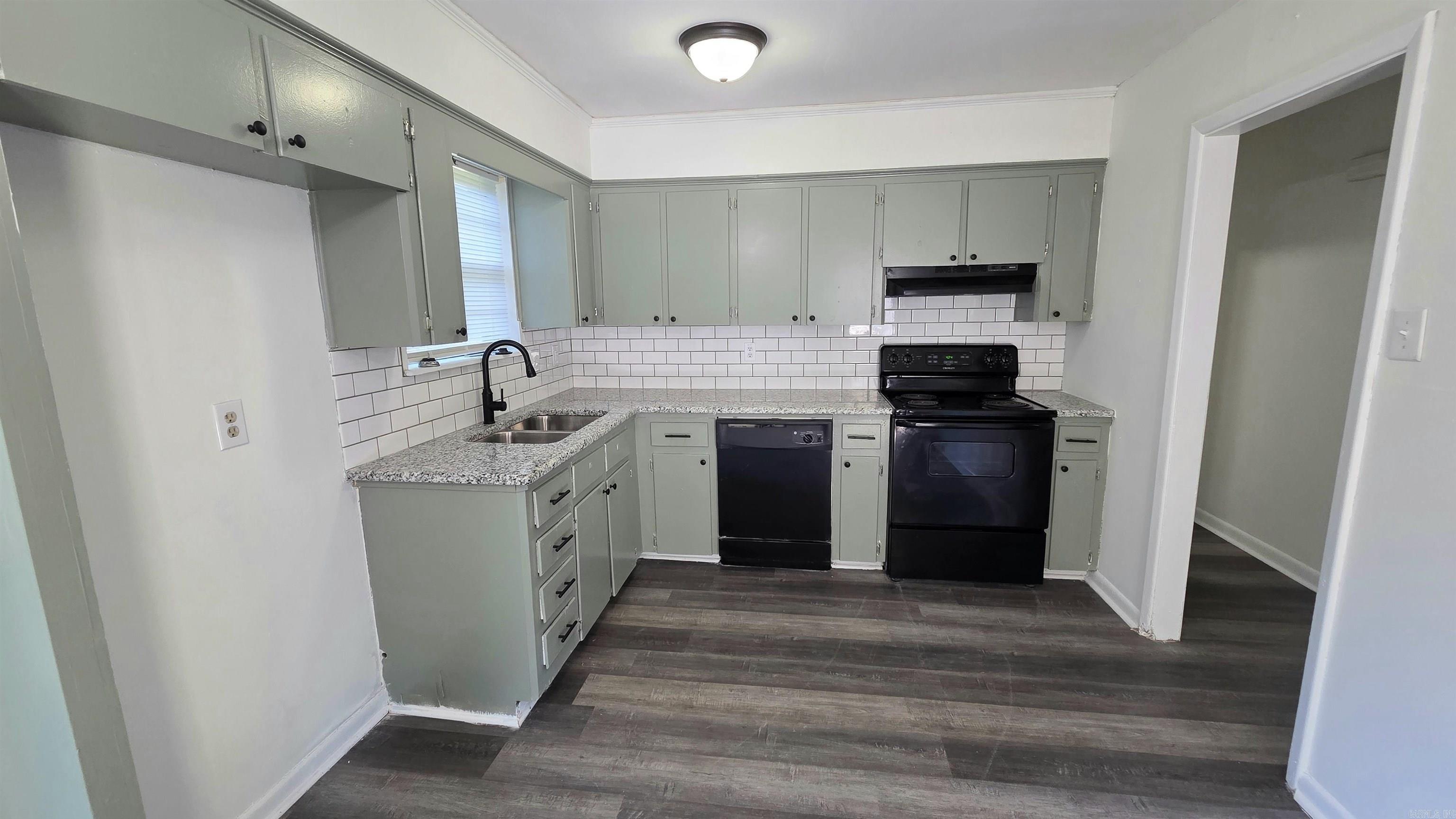 106 Santa Fe Trl Property Photo 4