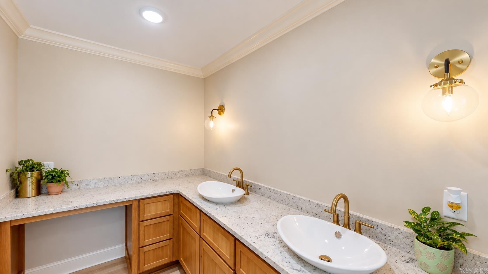 1012 E Promise Land Road Property Photo 9