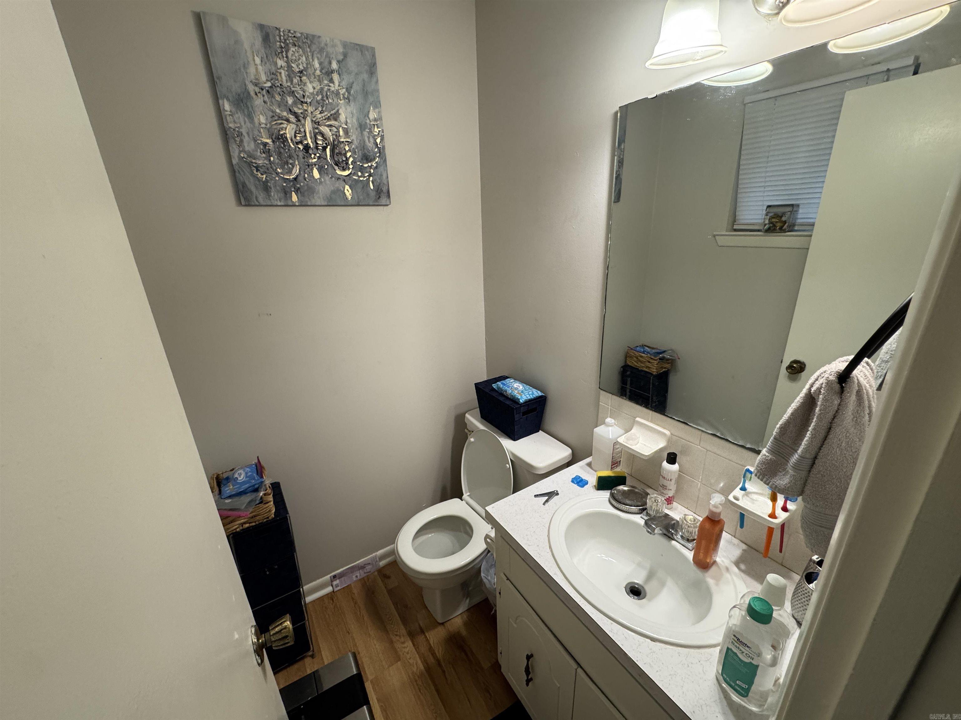 1009 Towering Oaks Dr Property Photo 5
