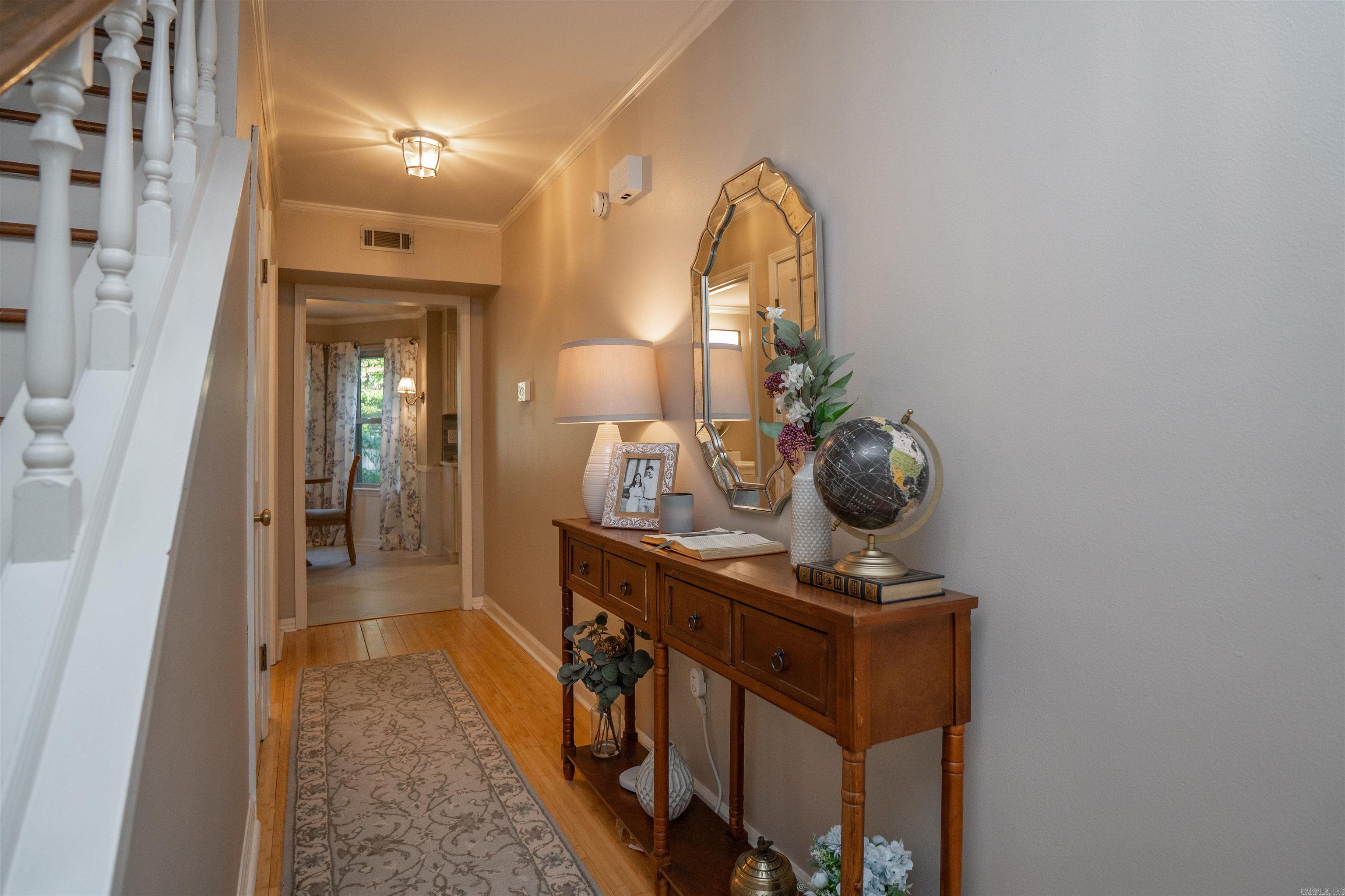3006 Valley Park Drive Property Photo 4
