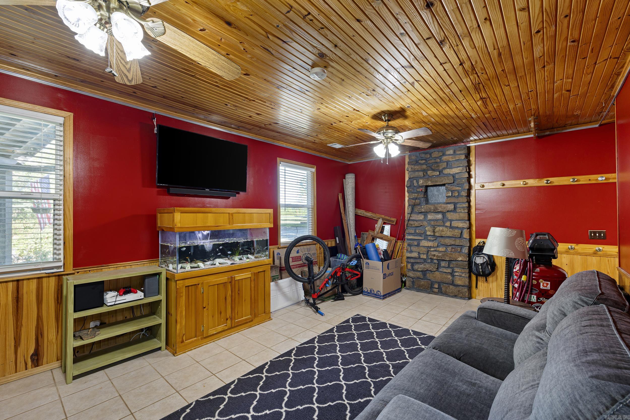 20785 Hwy 21 Property Photo 27