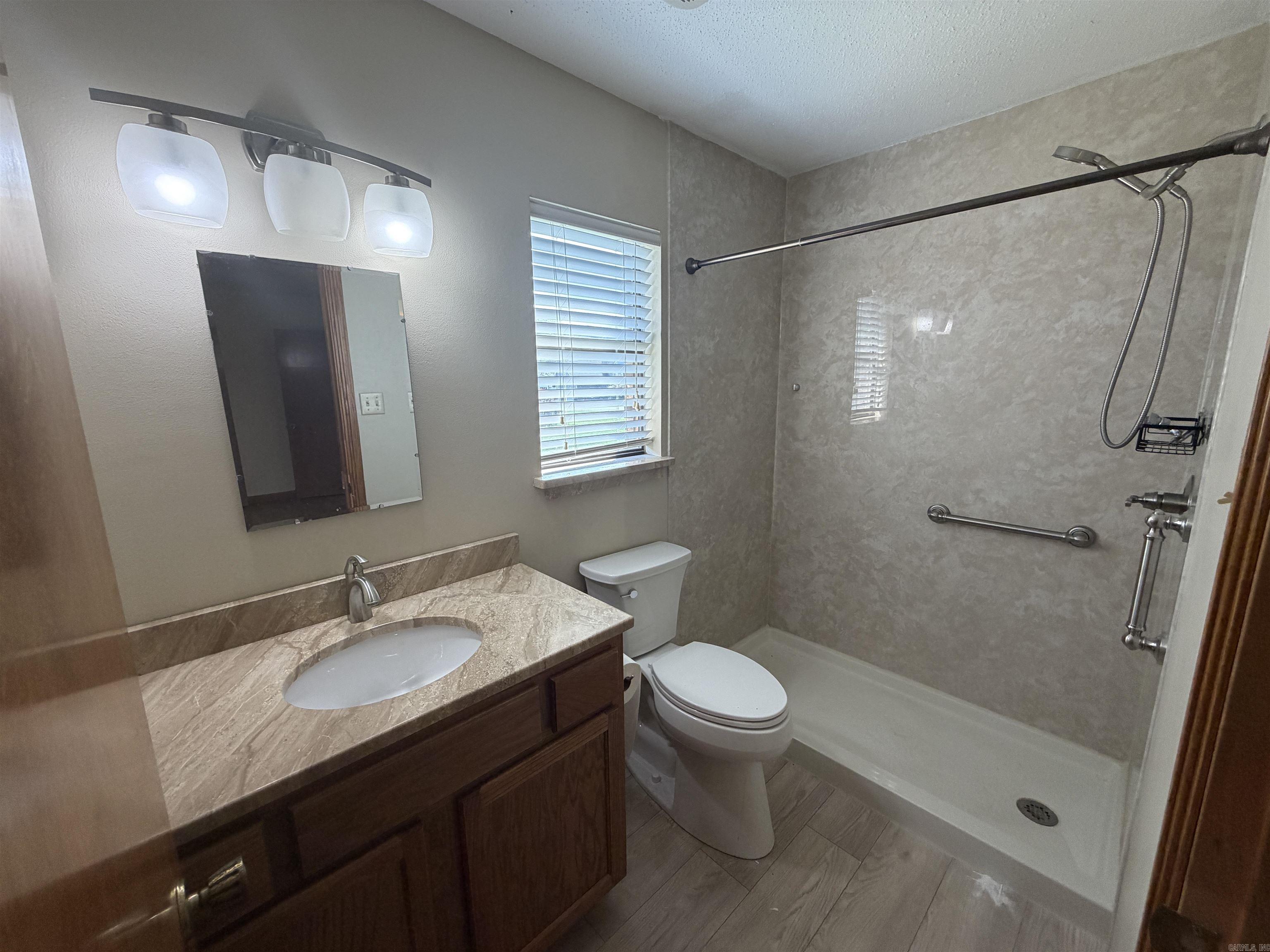 618 Nottingham Cv Property Photo 16